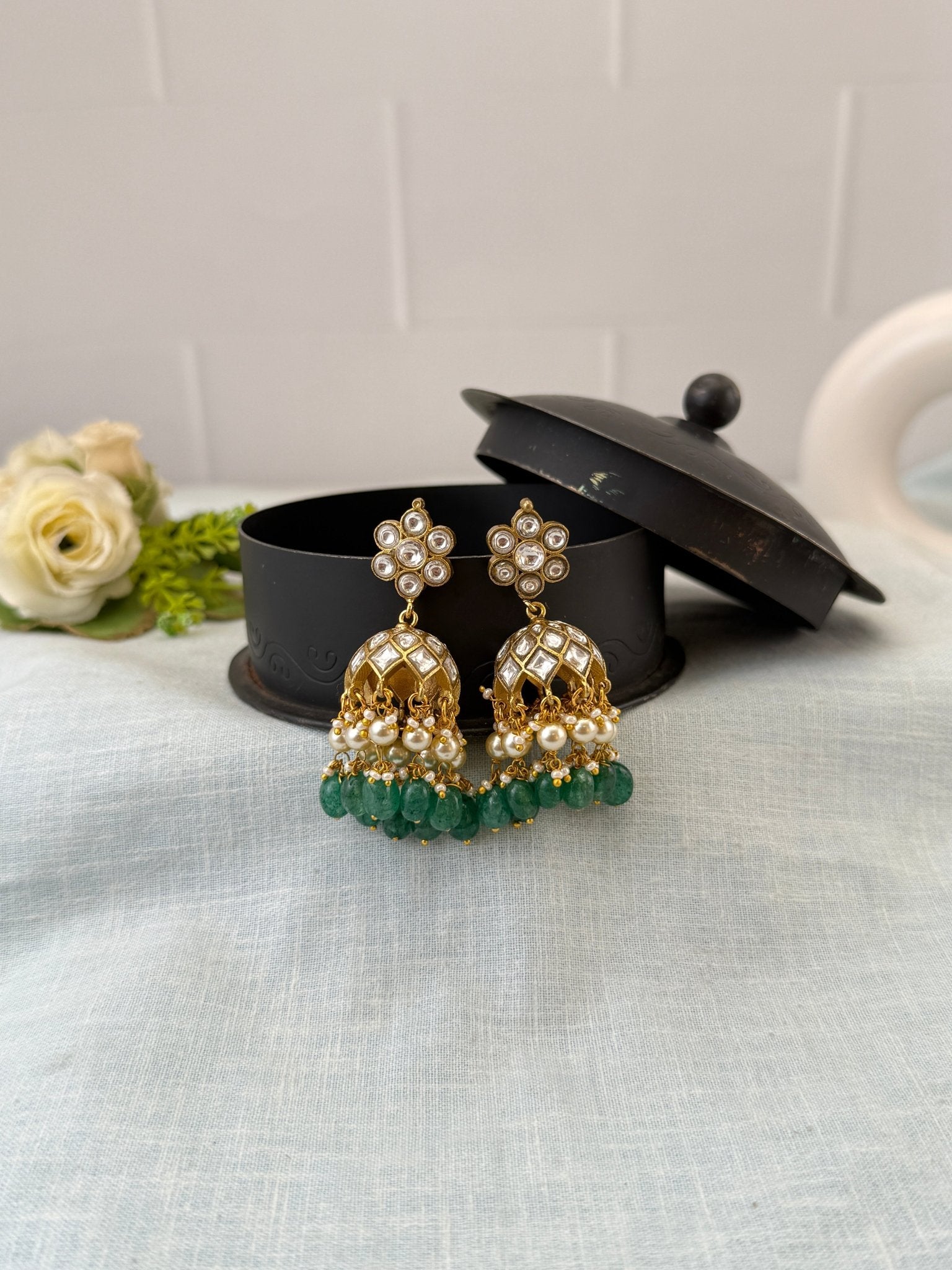 Royal Jadau Kundan Jhumka Earrings 0586 - Mahilas