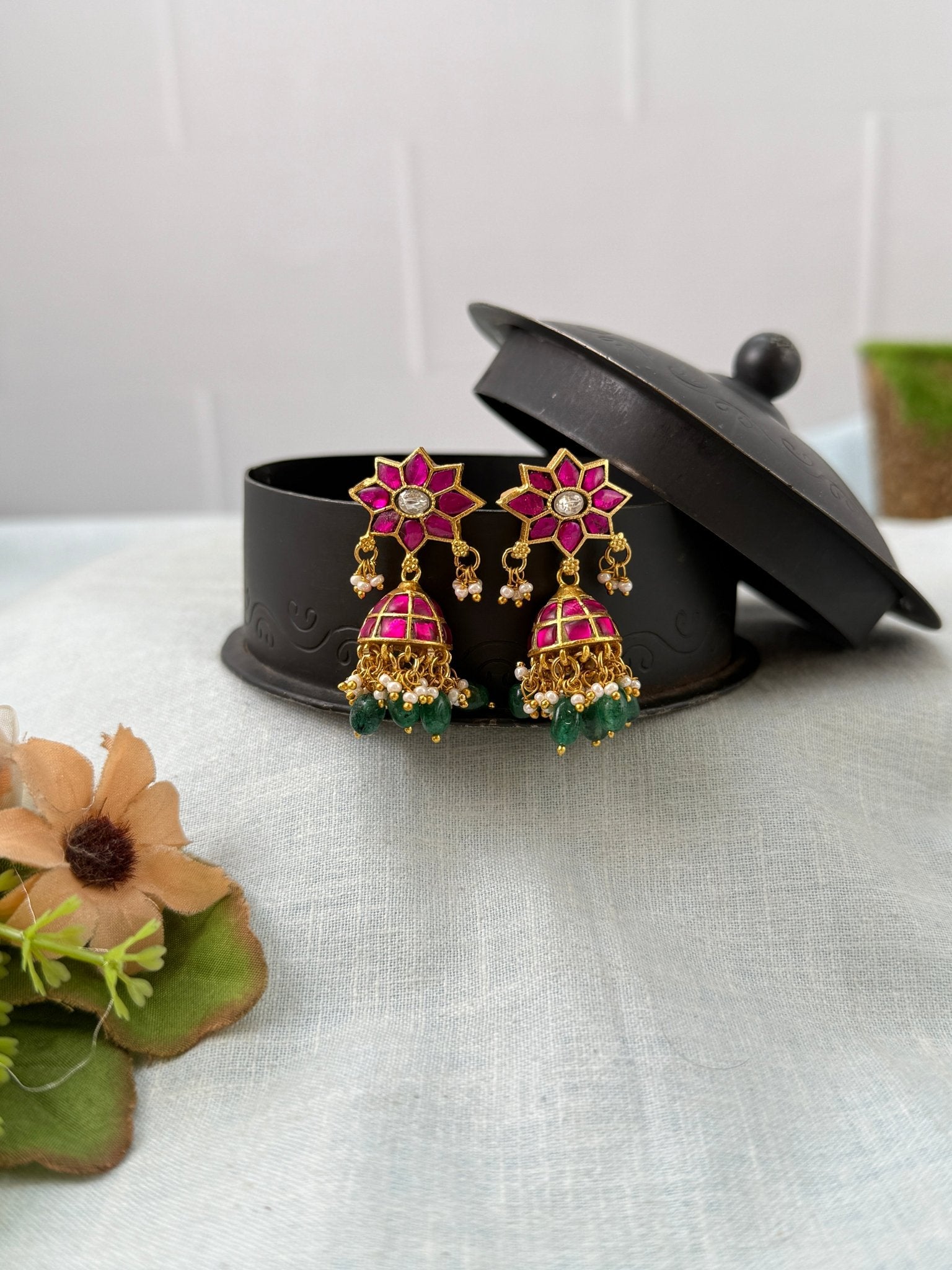 Royal Jadau Kundan Jhumka Earrings 0606 - Mahilas