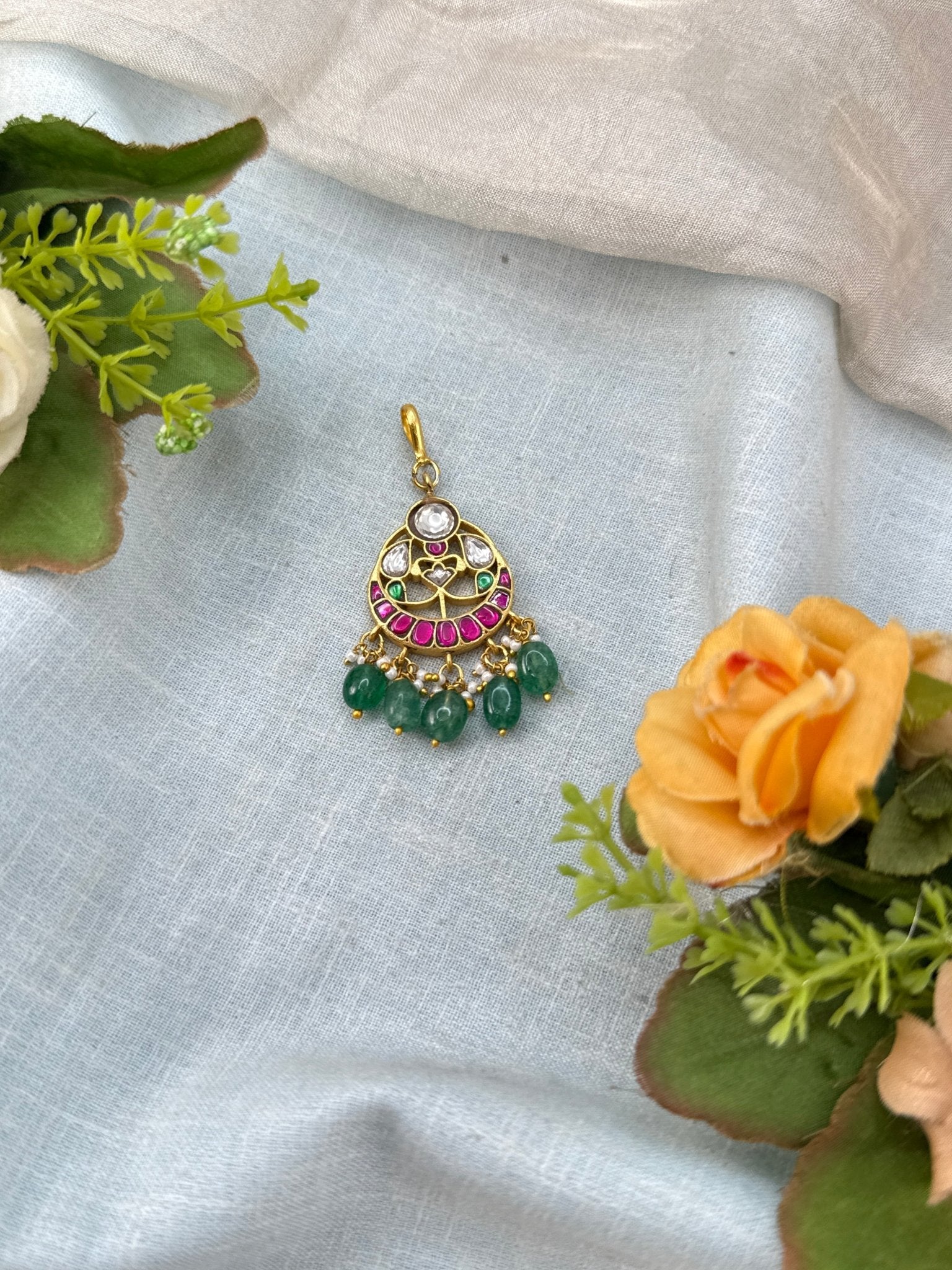 Royal Jadau Kundan Maang Tikka 509 - Mahilas