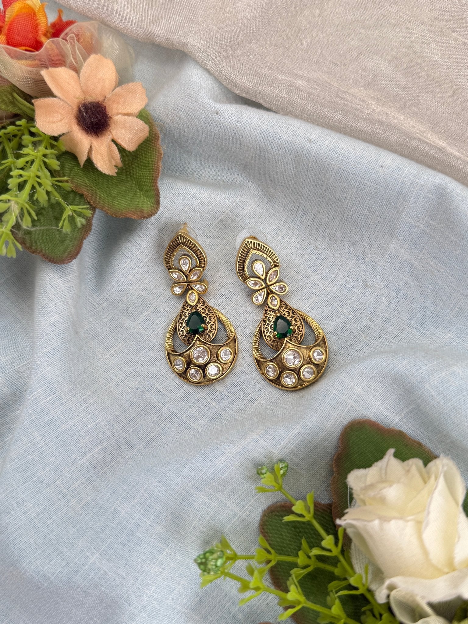 Royal Kundan Earrings 0284 - Mahilas