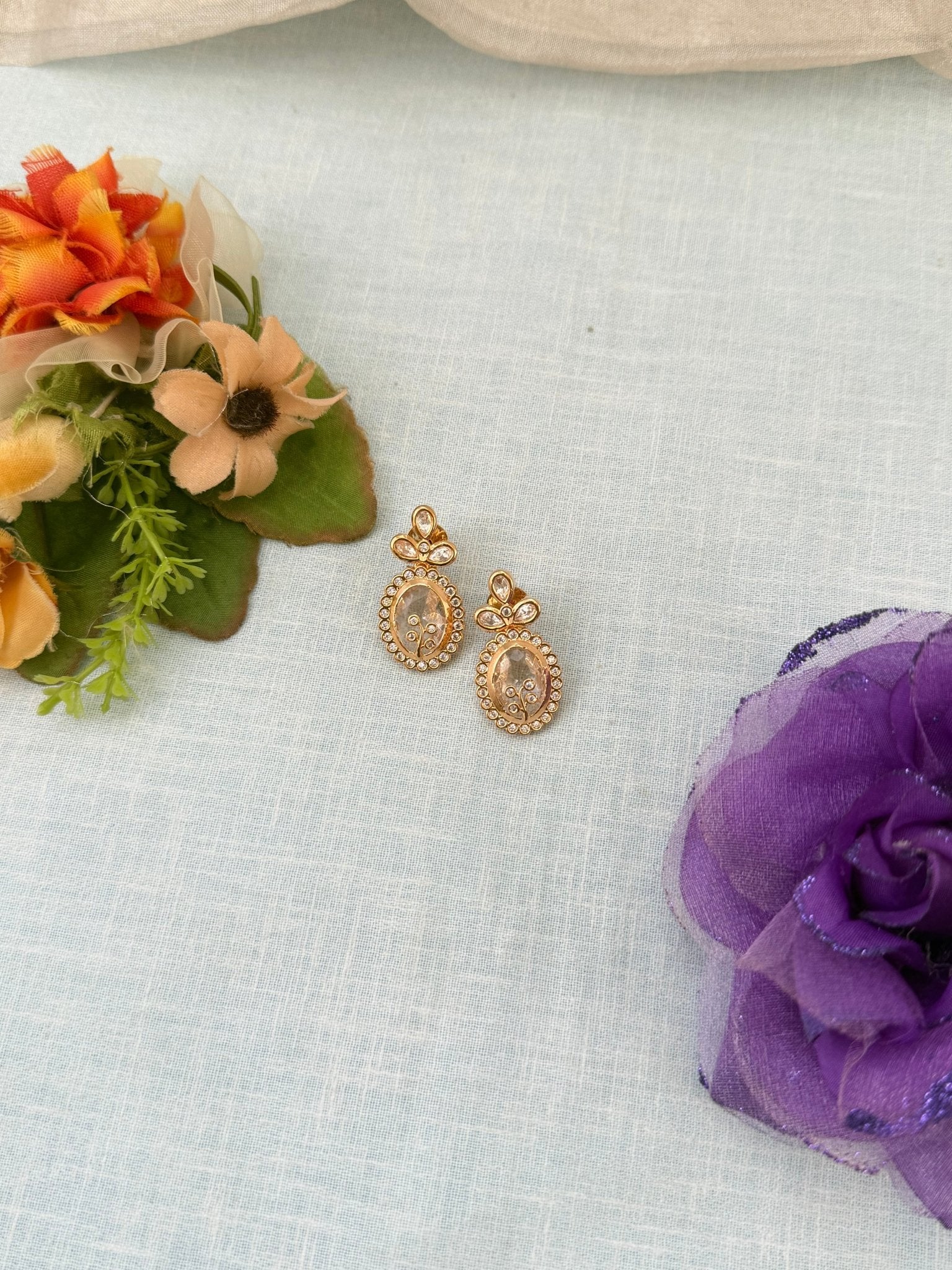 Royal Kundan Stud Earrings 0250 - Mahilas