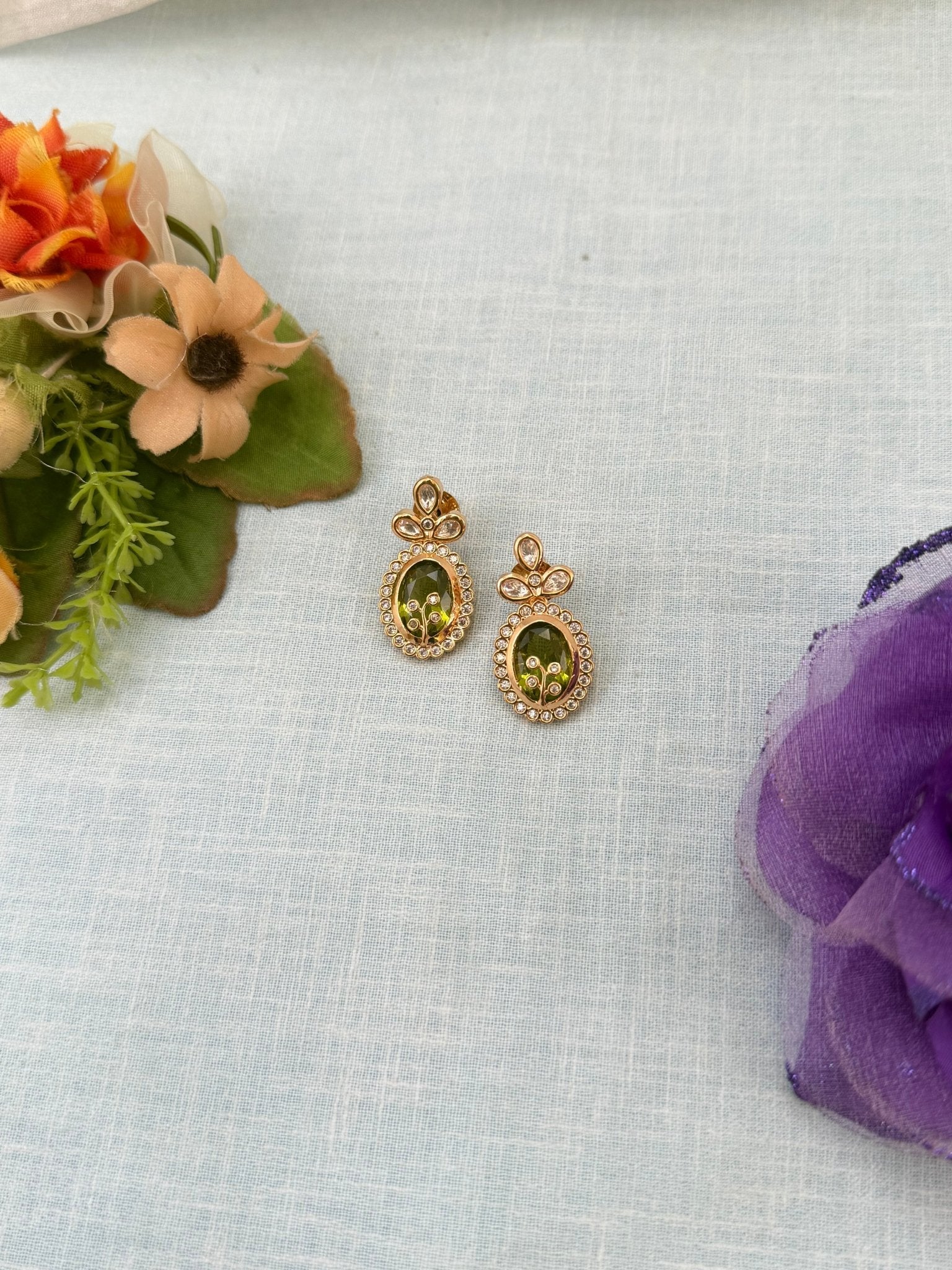 Royal Kundan Stud Earrings 0252 - Mahilas