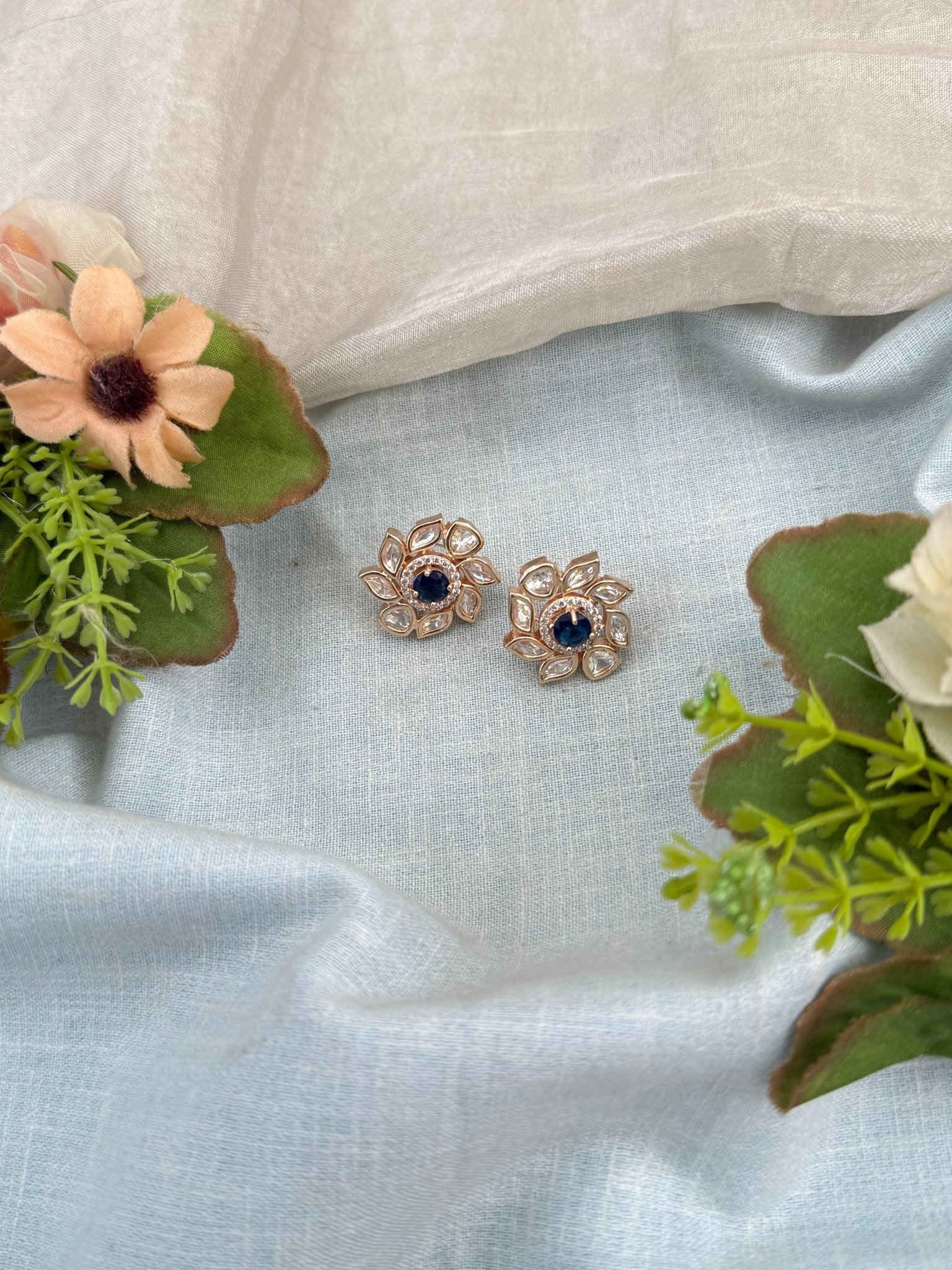 Royal Kundan Stud Earrings 0277 - Mahilas