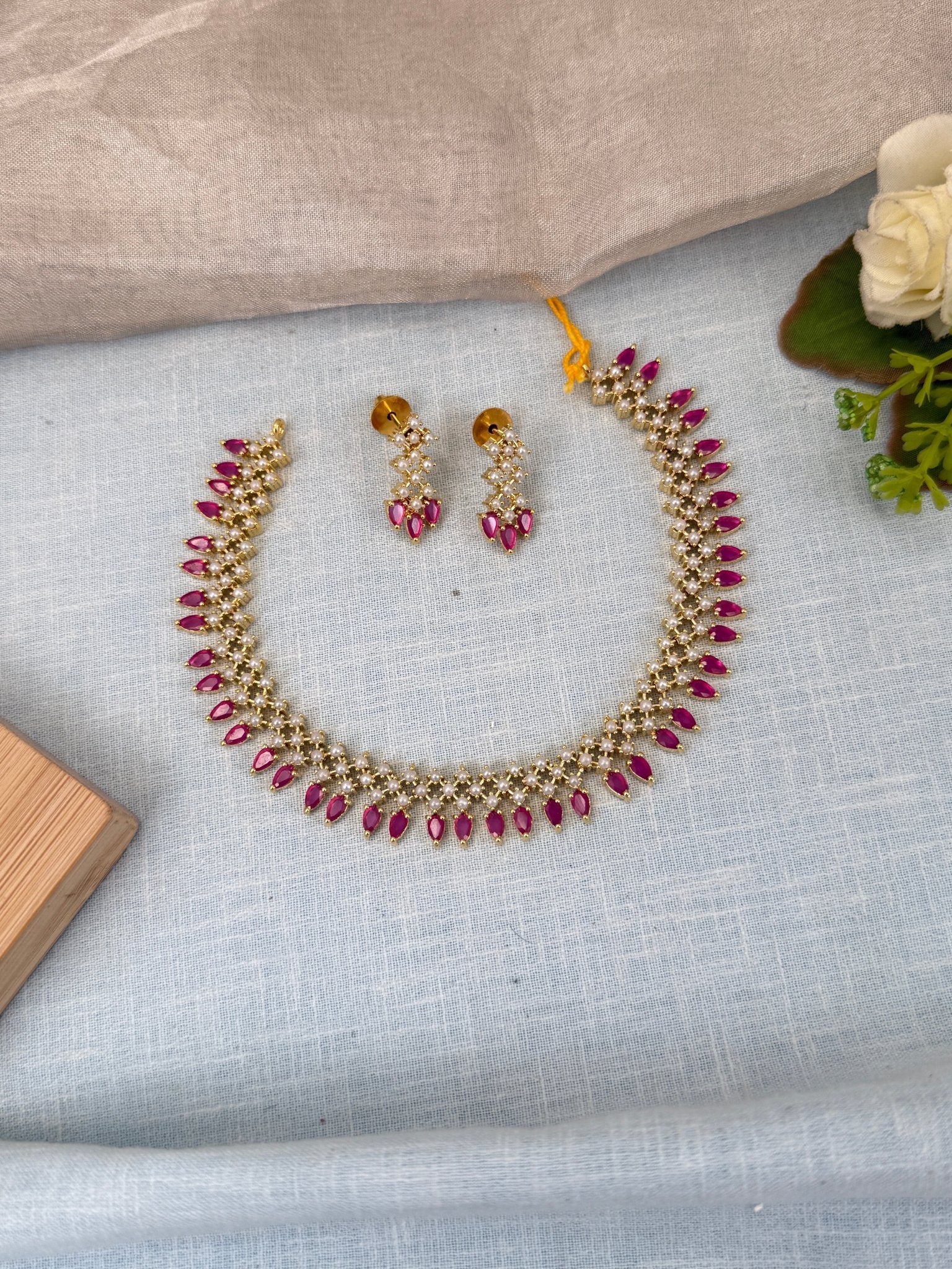 Royal Pearl Stone Short Necklace Set 558 - Mahilas