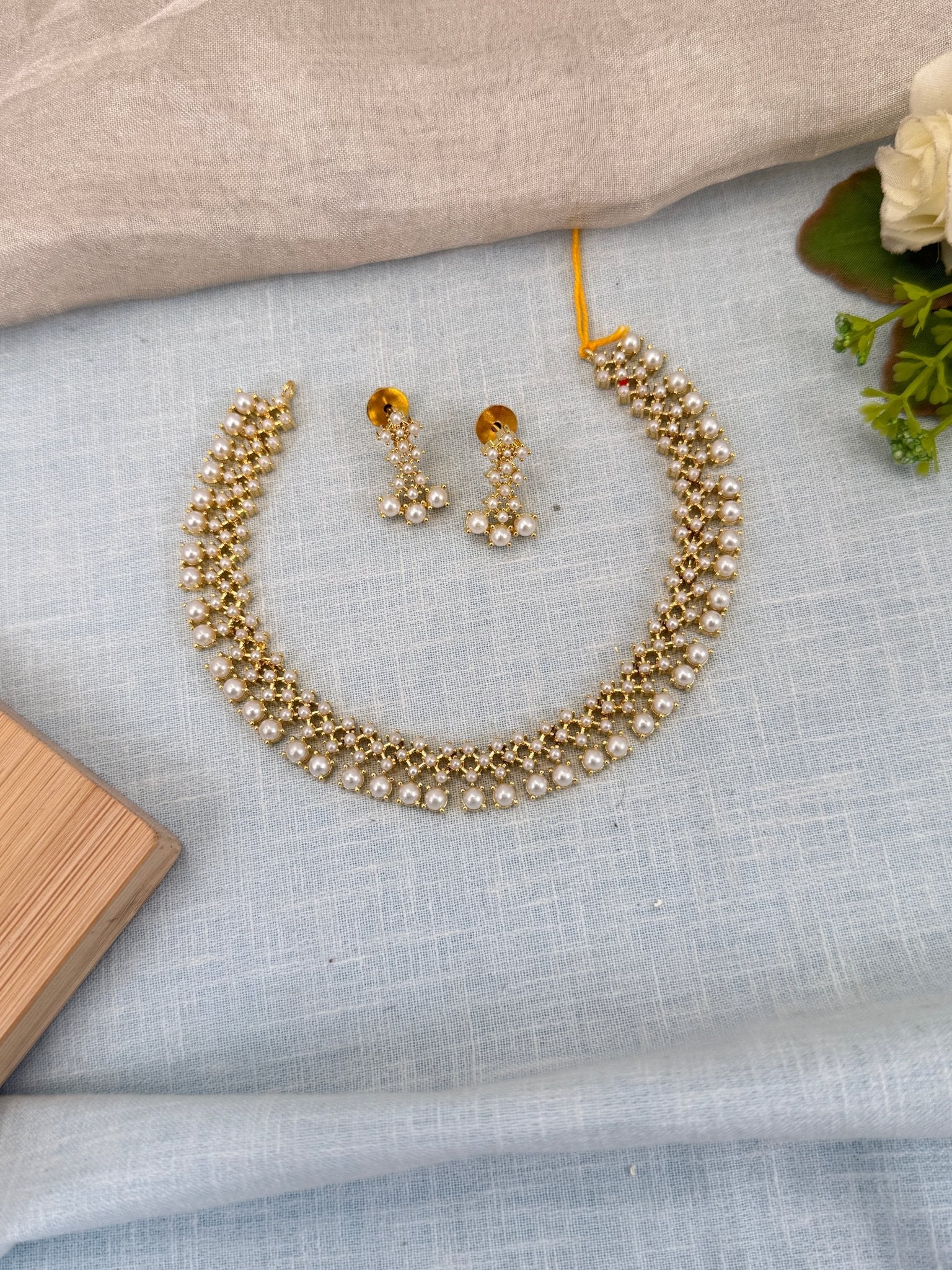Royal Pearl Stone Short Necklace Set 566 - Mahilas