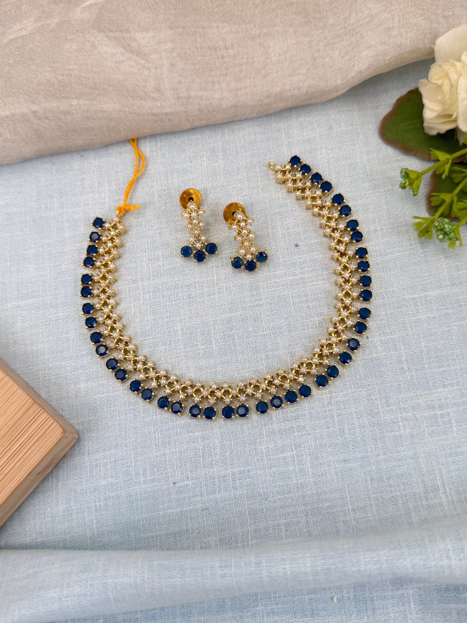 Royal Pearl Stone Short Necklace Set 570 - Mahilas