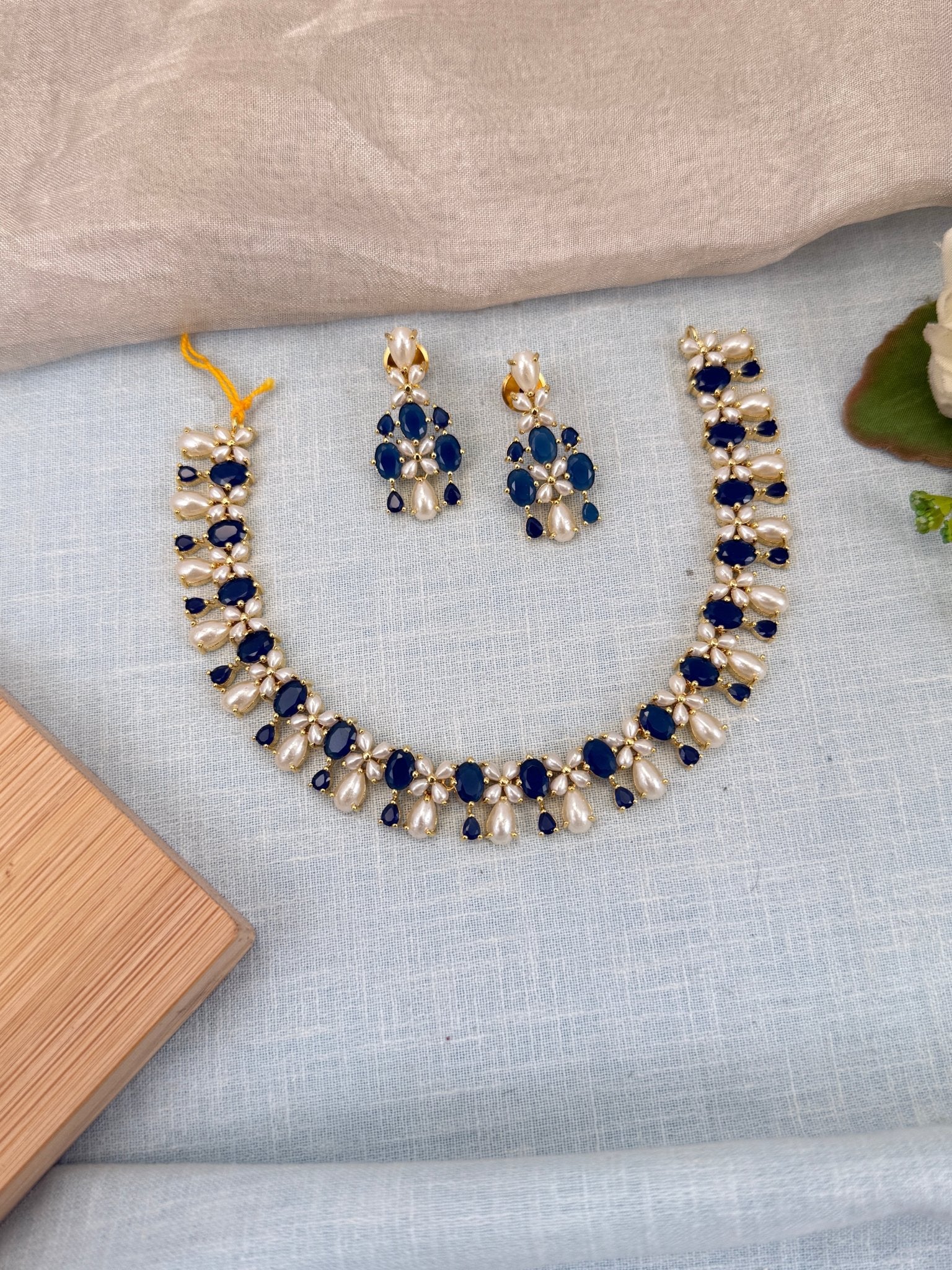Royal Pearl Stone Short Necklace Set 574 - Mahilas