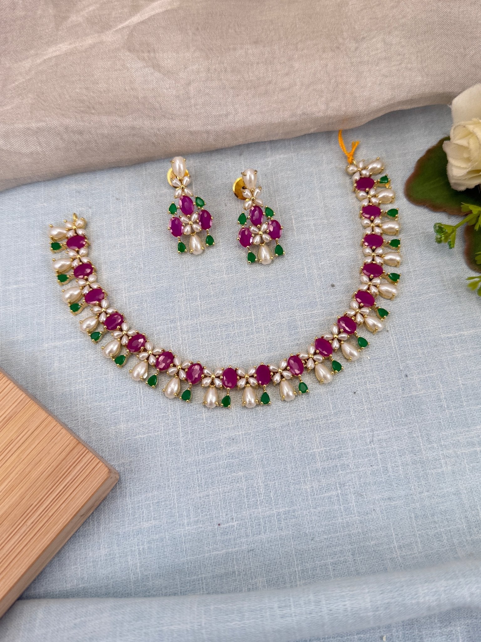 Royal Pearl Stone Short Necklace Set 575 - Mahilas