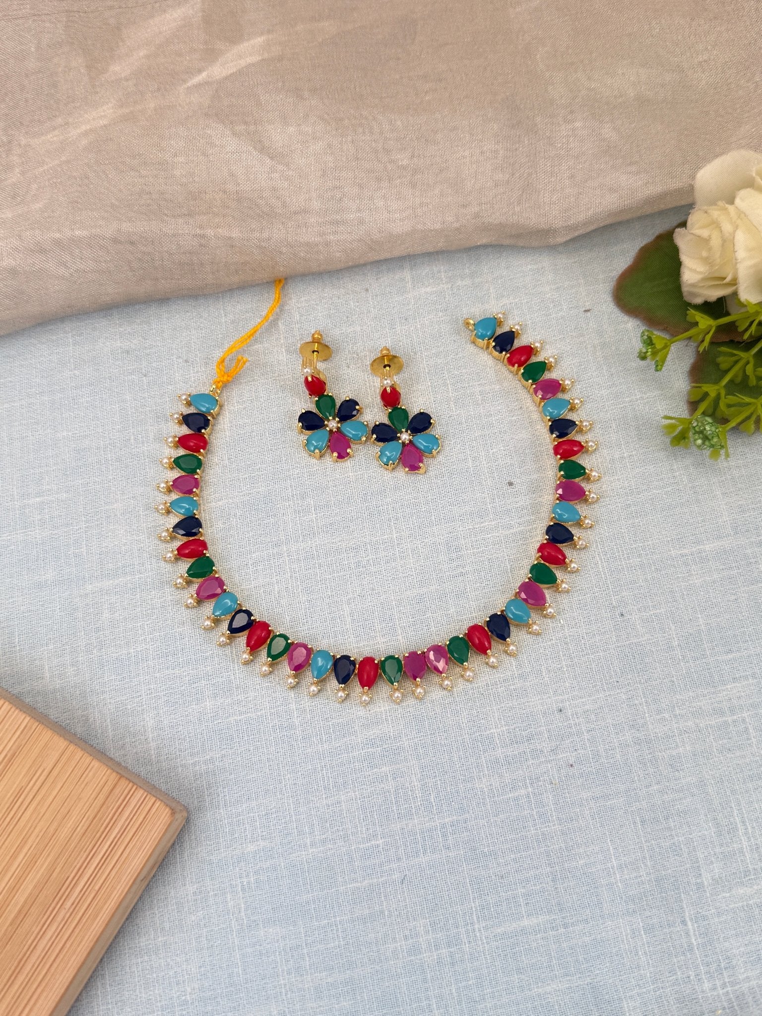 Royal Pearl Stone Short Necklace Set 583 - Mahilas