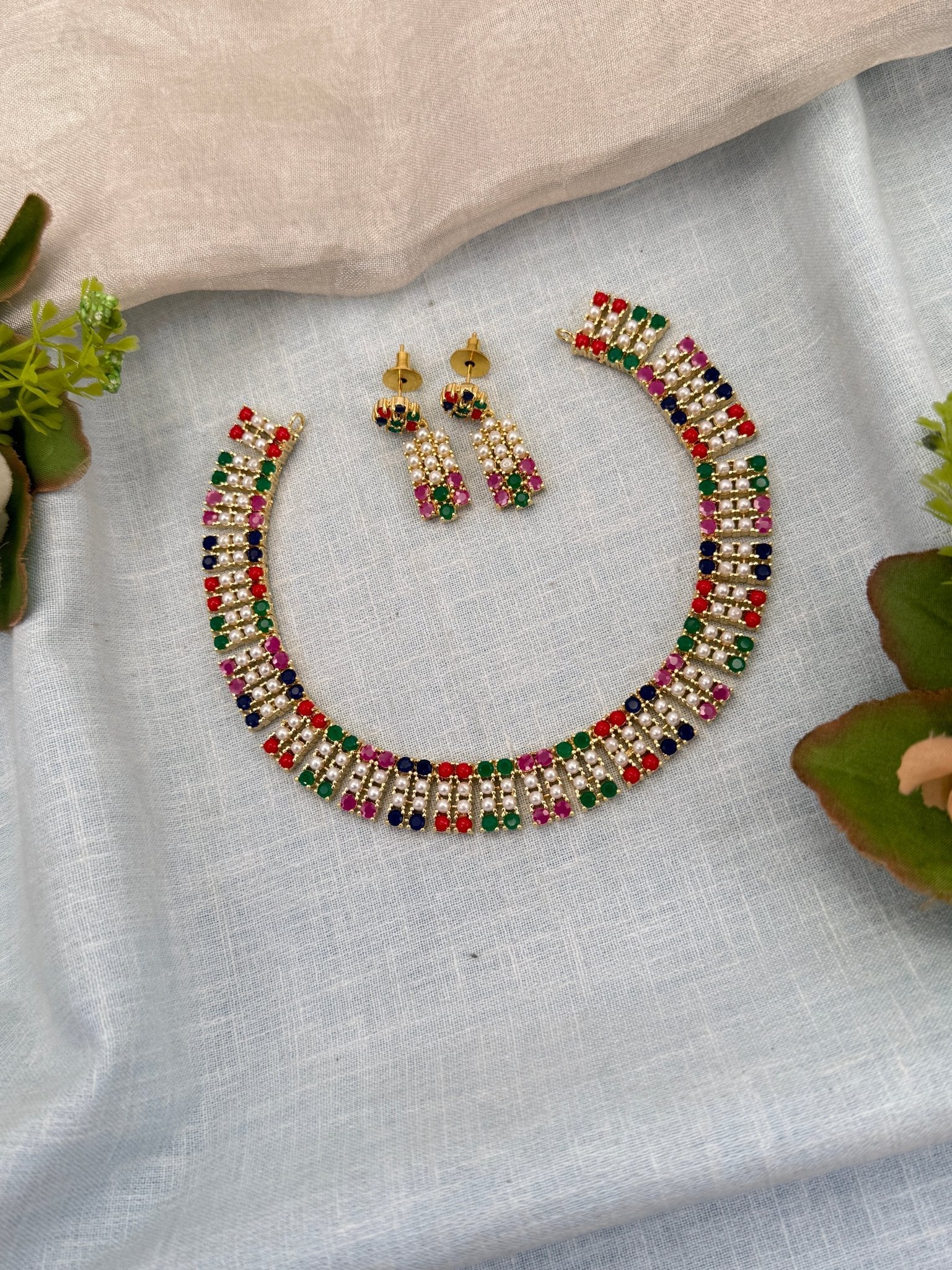 Royal Pearl Stone Short Necklace Set 649 - Mahilas