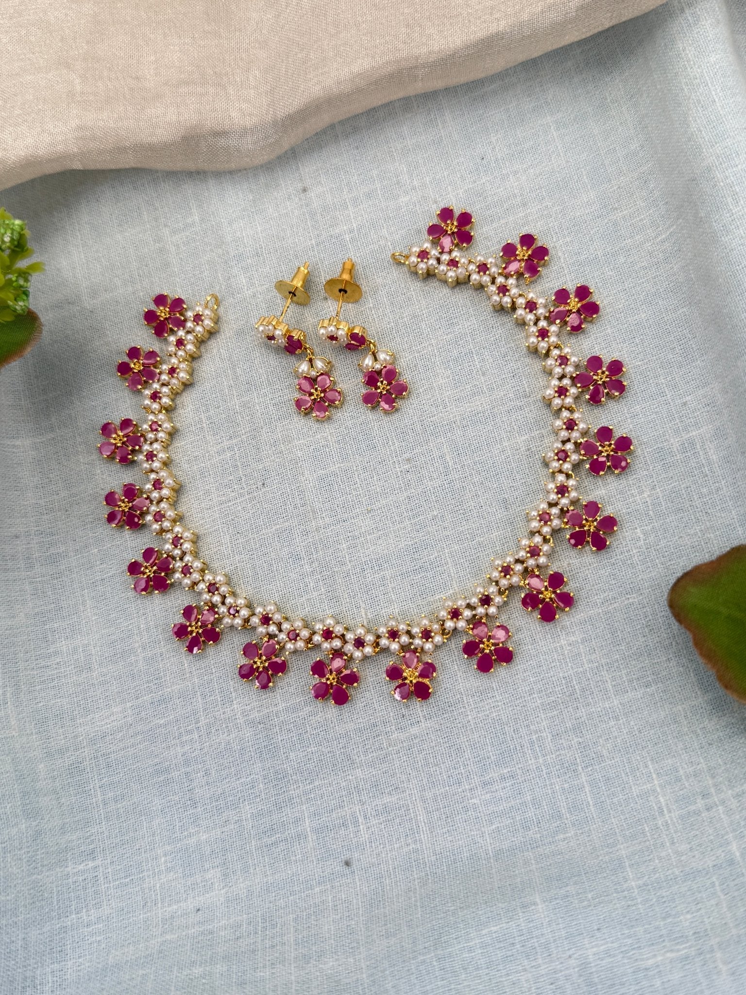 Royal Pearl Stone Short Necklace Set 664 - Mahilas