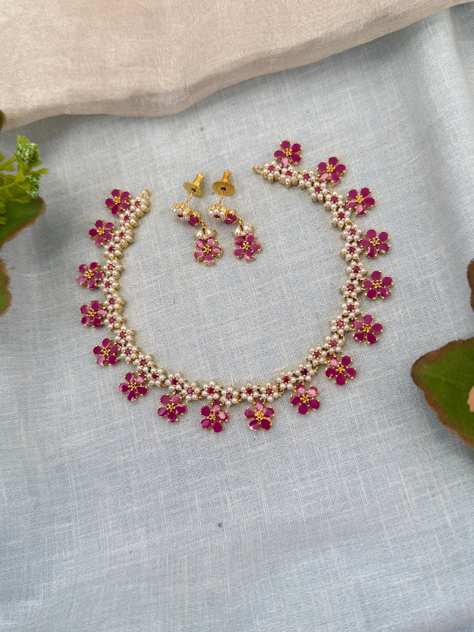 Royal Pearl Stone Short Necklace Set 664 - Mahilas