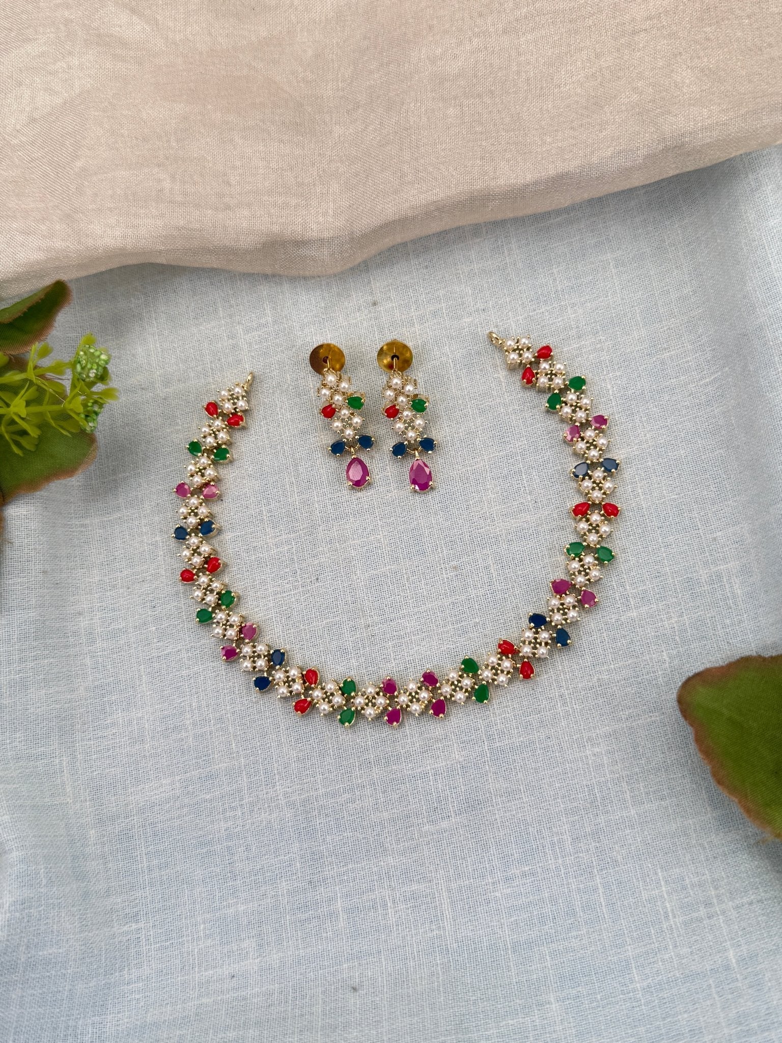 Royal Pearl Stone Short Necklace Set 674 - Mahilas