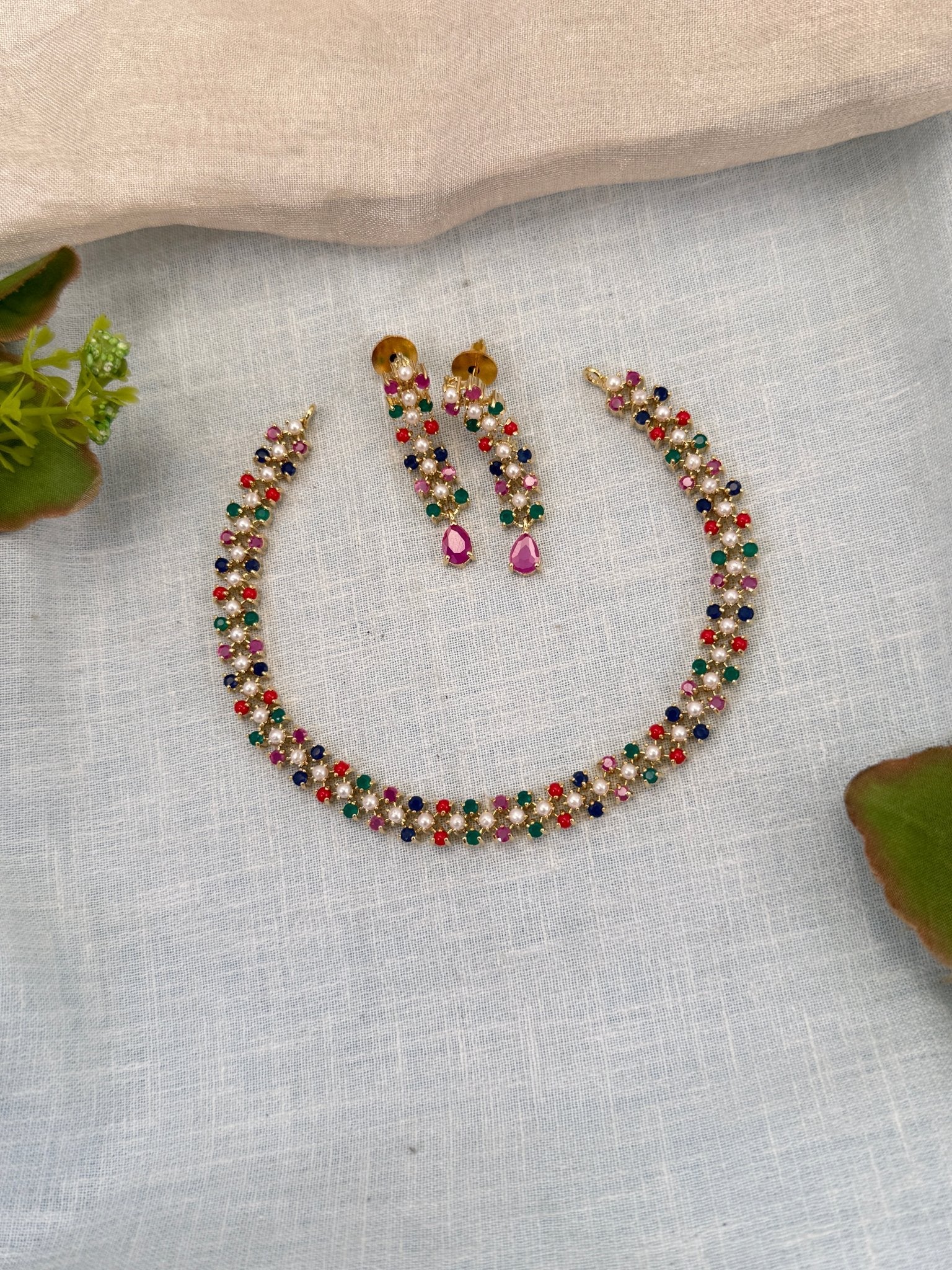 Royal Pearl Stone Short Necklace Set 681 - Mahilas