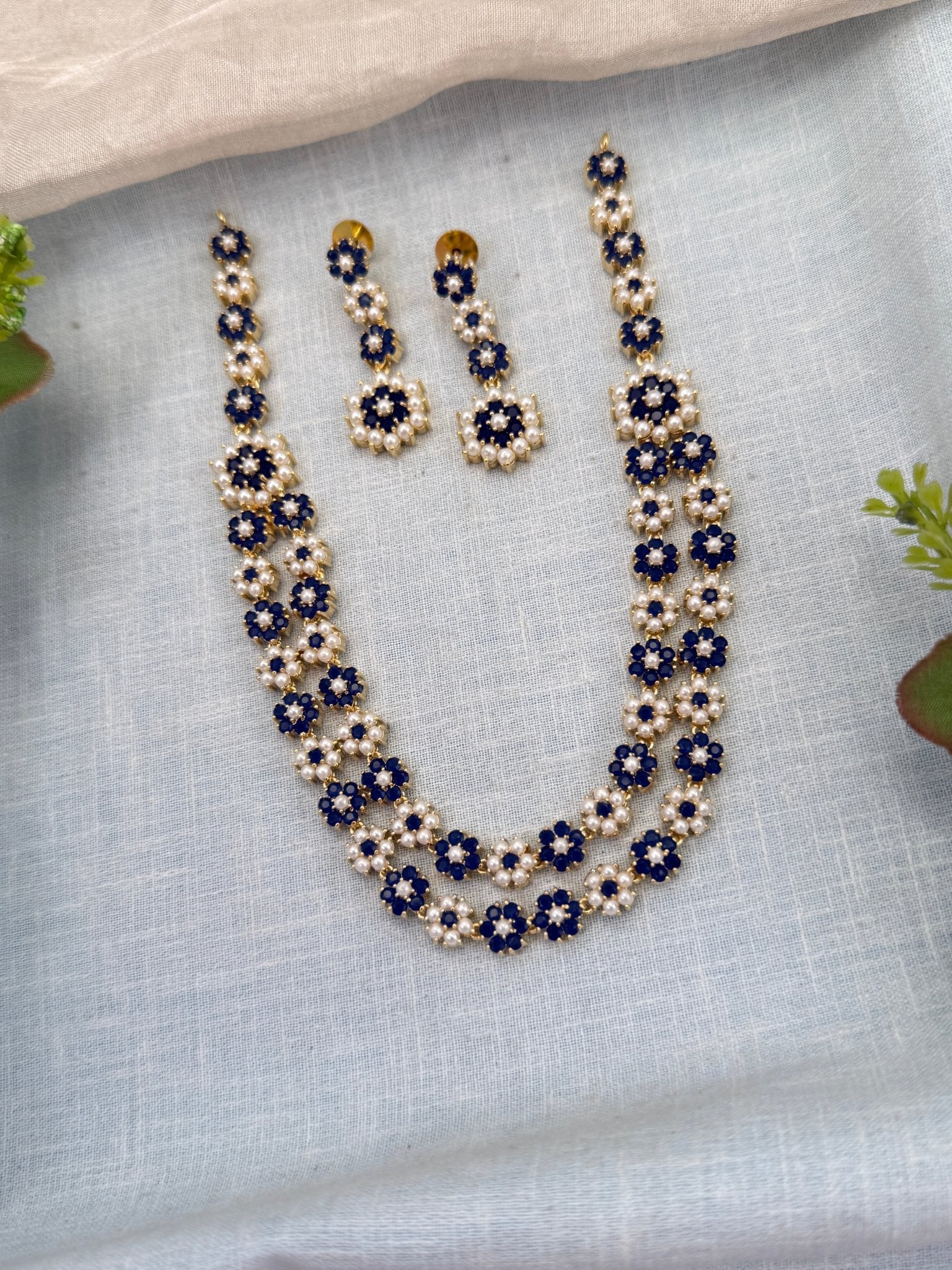 Royal Pearl Stone Short Necklace Set 709 - Mahilas