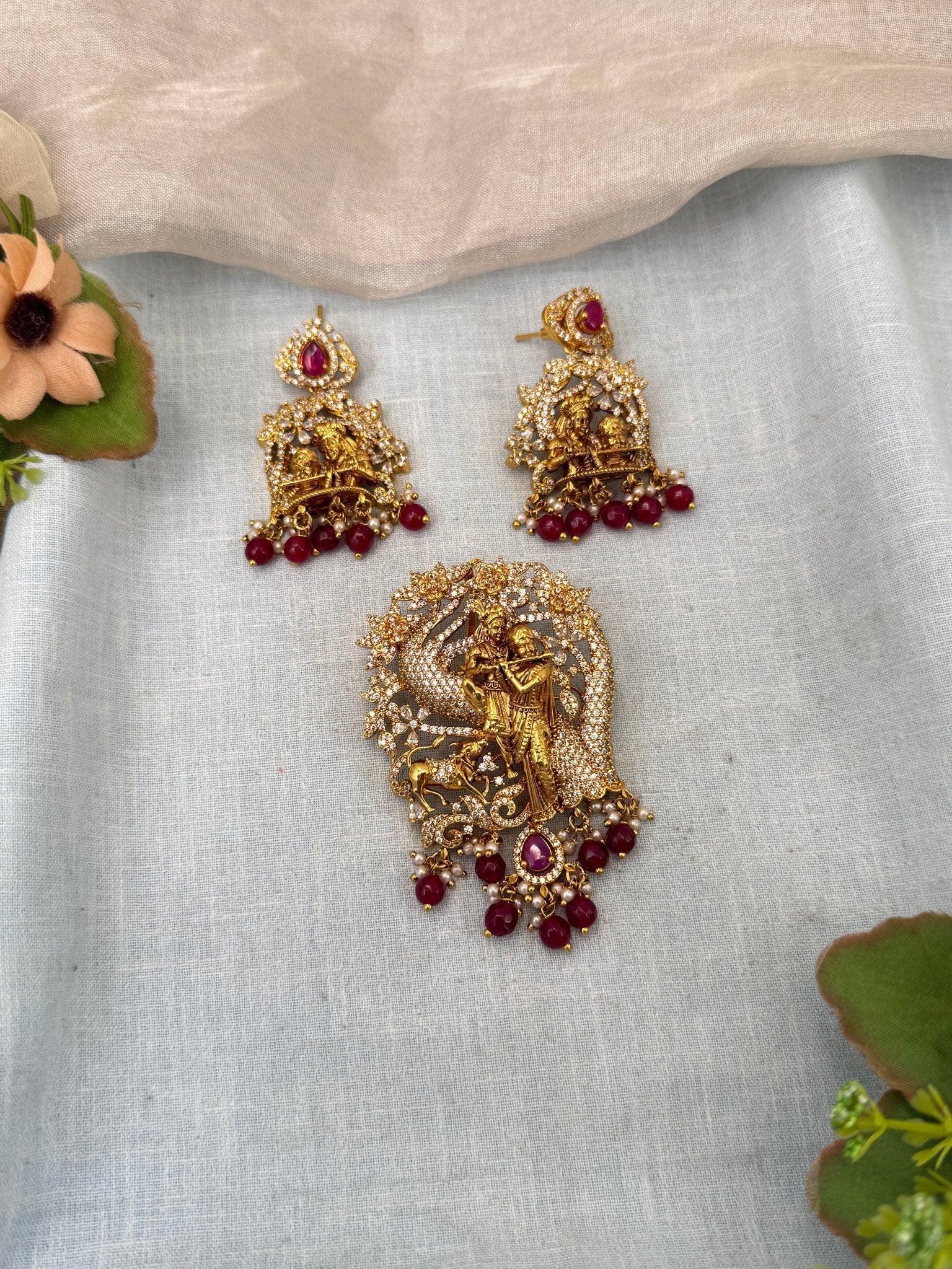 Royal Radha Krishna Antique Pendant Set 243 - Mahilas