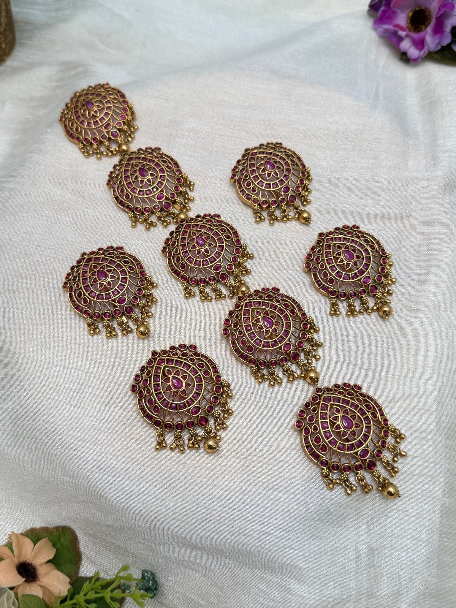 Royal Set of 9 Antique Jadebille 0854 - Mahilas