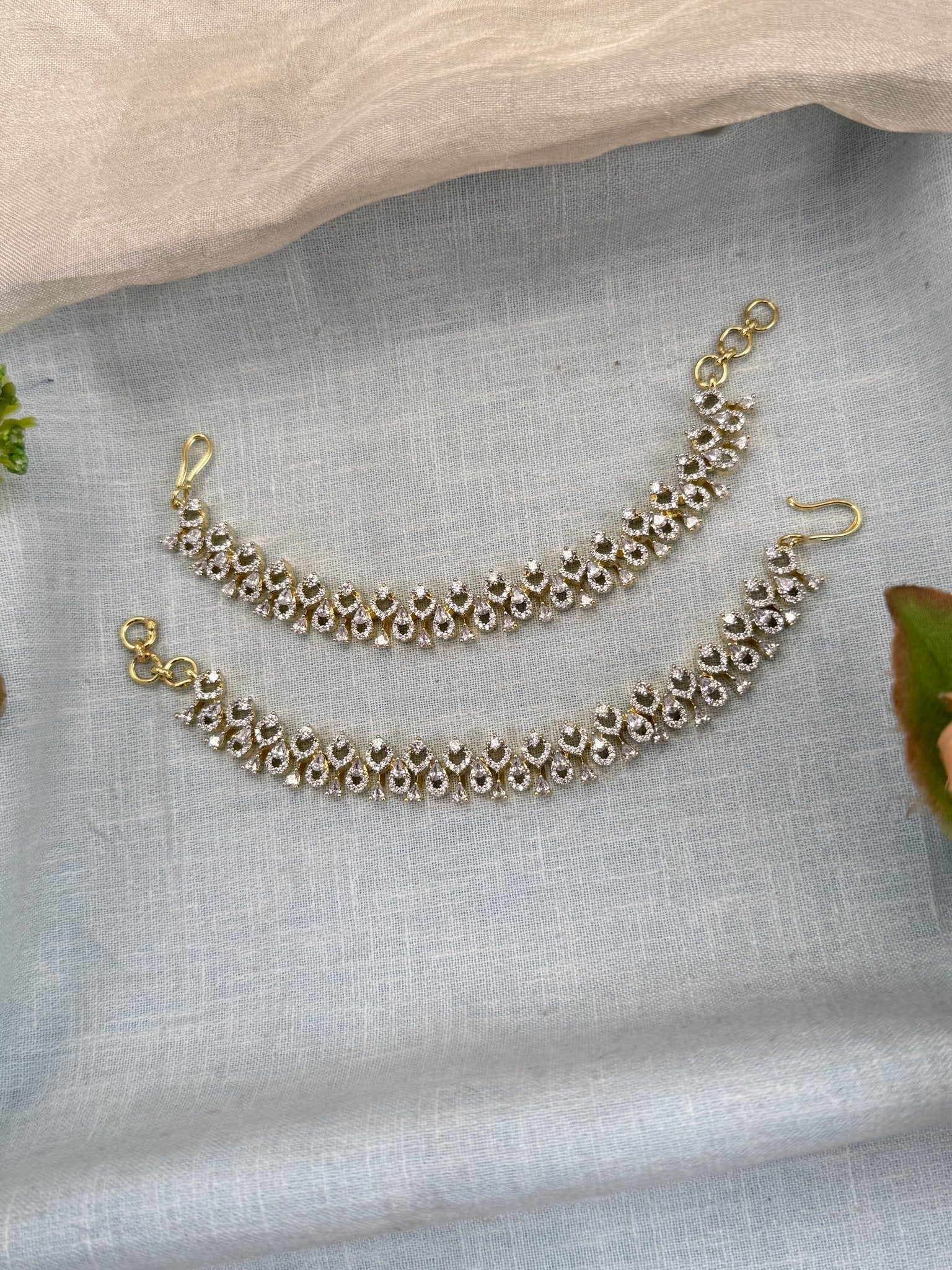 Royal Stone Maatal Earchain 413 - Mahilas