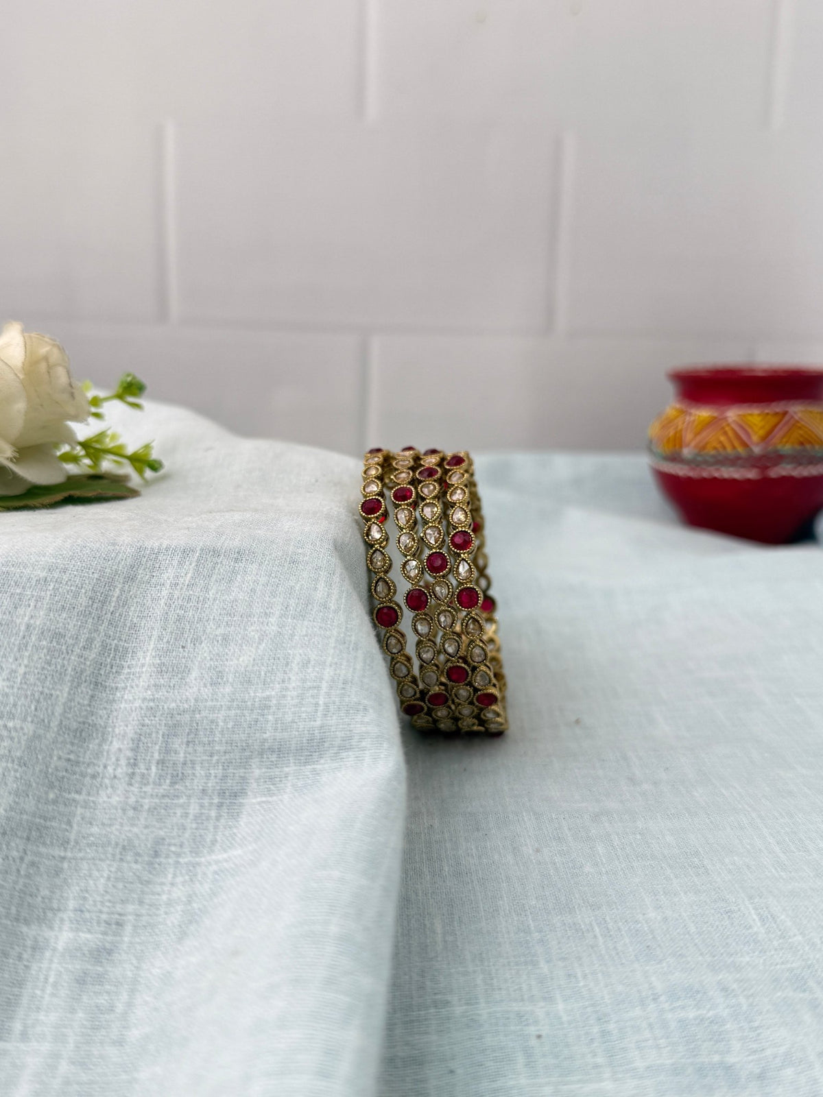 Royal Stone Premium Bangles |Set Of 4| B0409 - Mahilas