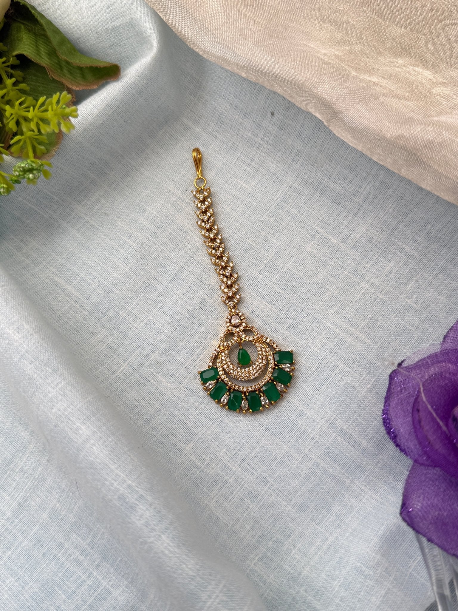 Royal Victorian Stone Maang Tikka 422 - Mahilas