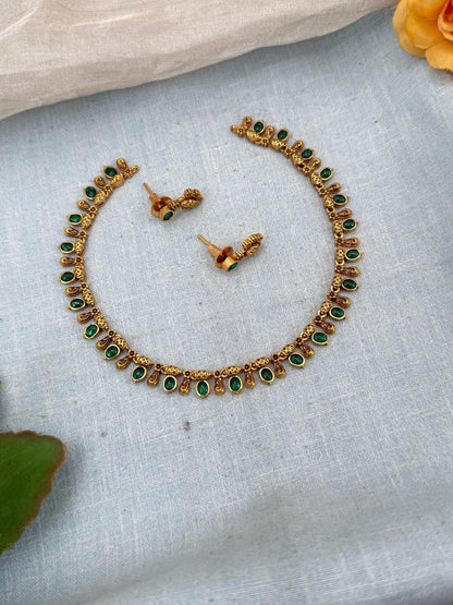 Simple Antique Green Stone Short Necklace Set 0148 - Mahilas