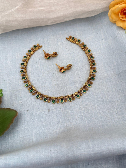 Simple Antique Green Stone Short Necklace Set 0148 - Mahilas