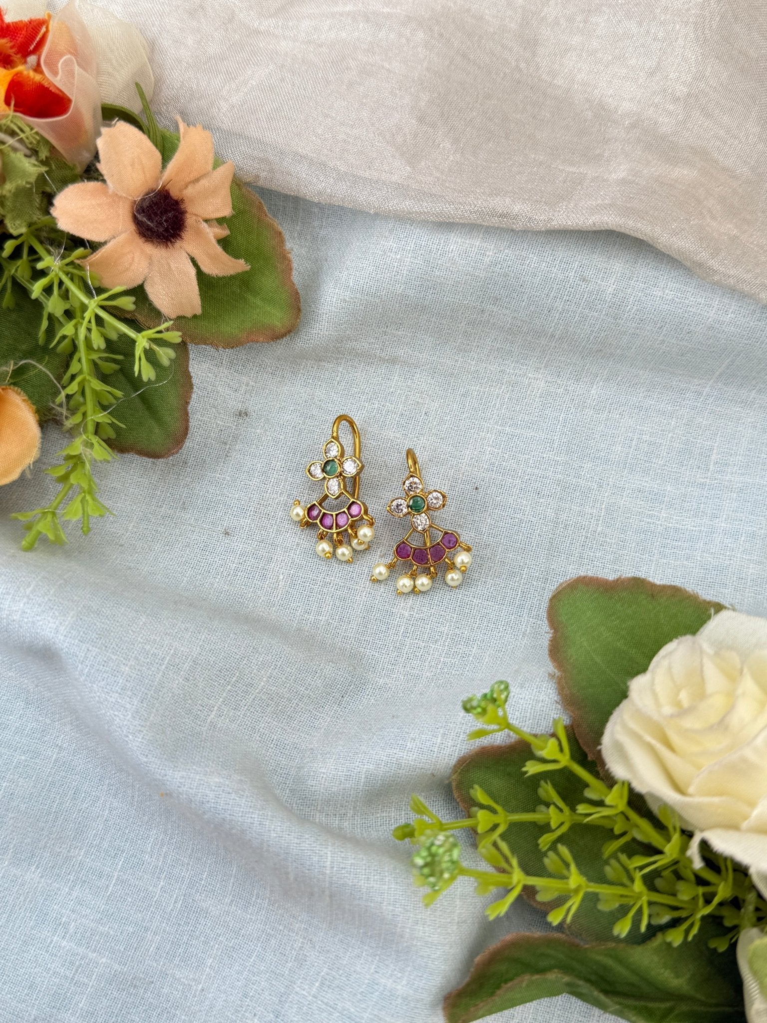 Simple Stone Antique Bugadi Earrings 2008 - Mahilas
