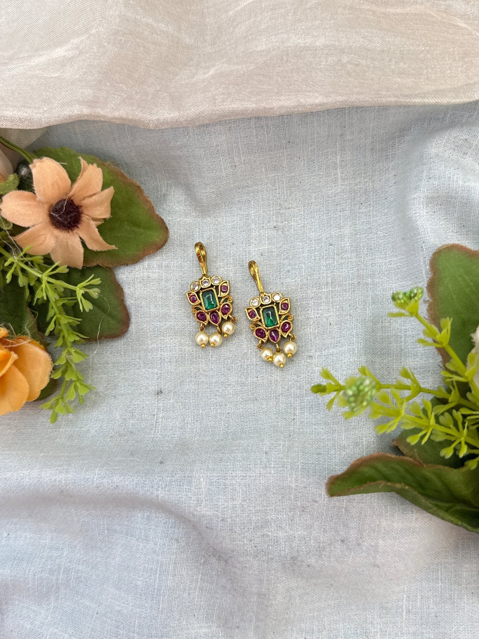 Simple Stone Antique Bugadi Earrings 2015 - Mahilas