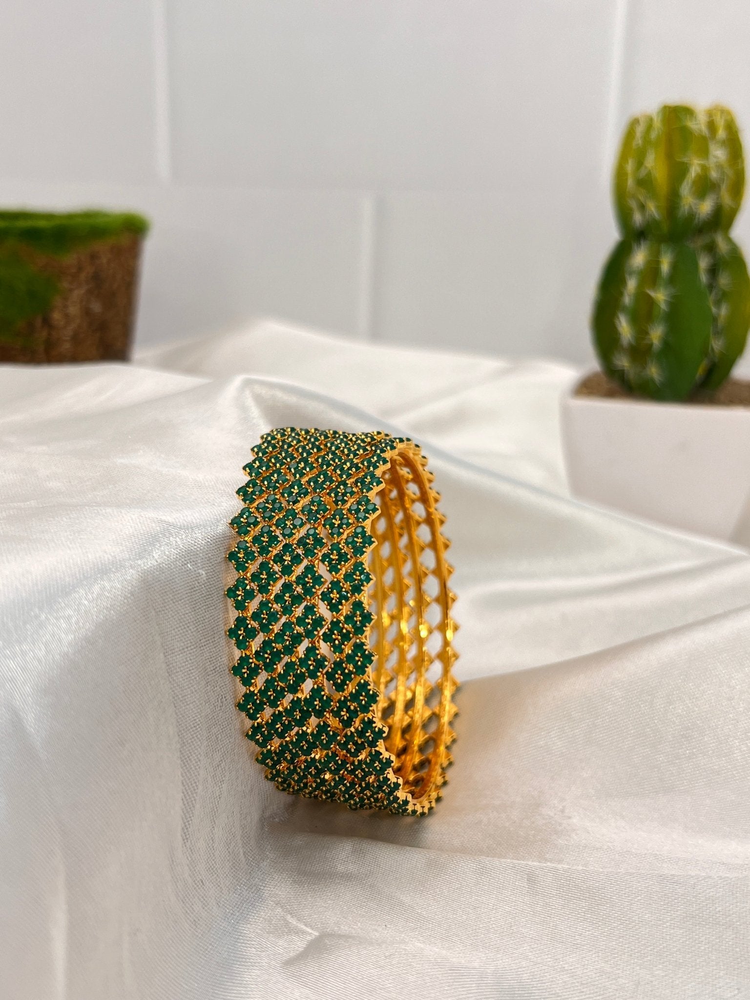 Stone Bangle 0299 - 15 Colours - Mahilas