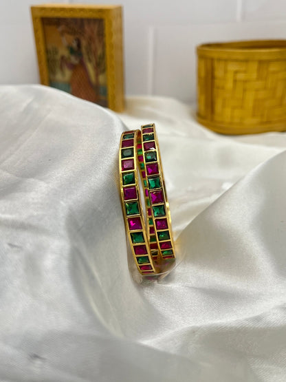 Stone Bangle - Swarna - Mahilas