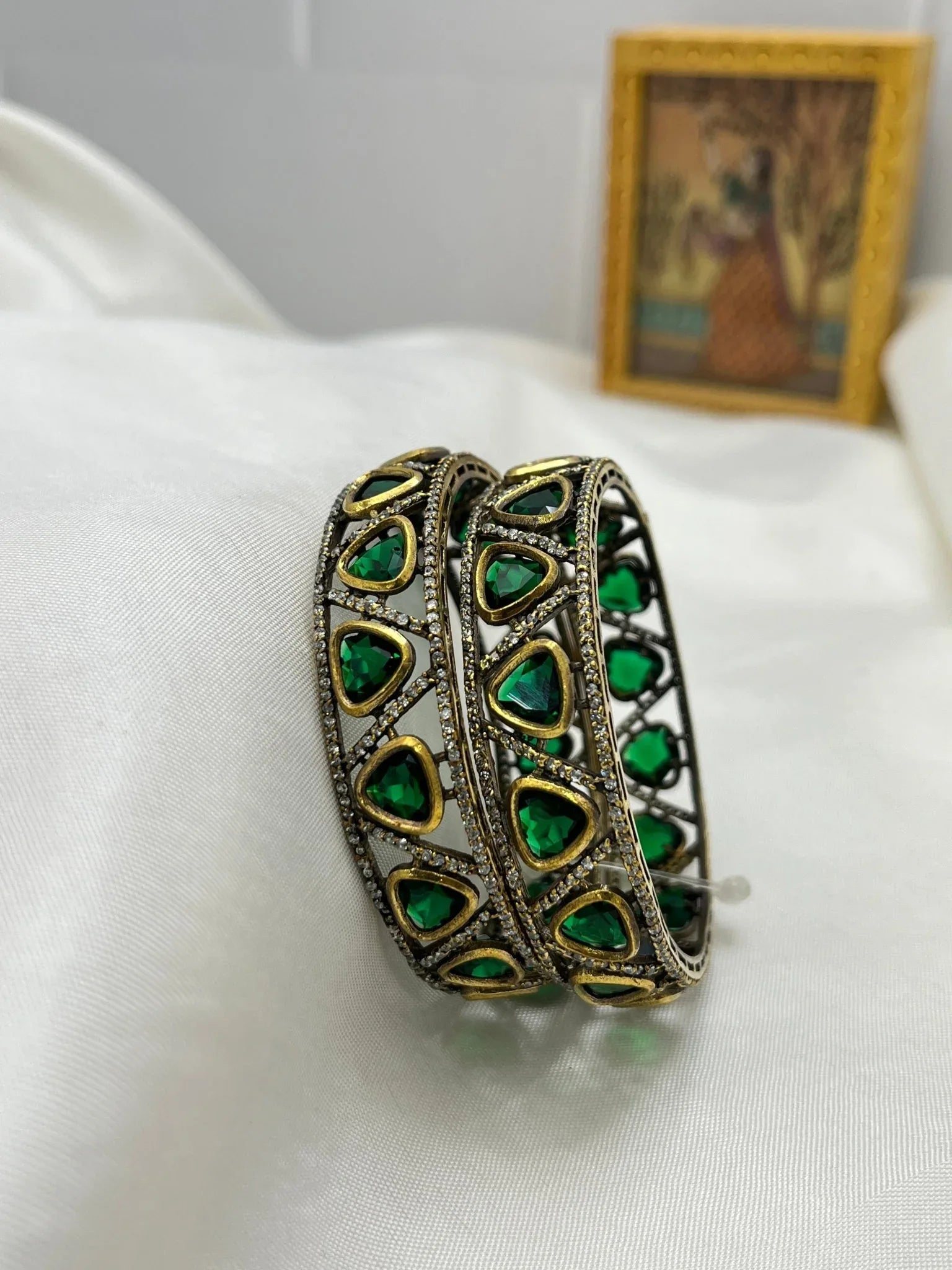 Victorian Bangle 6705 - Mahilas