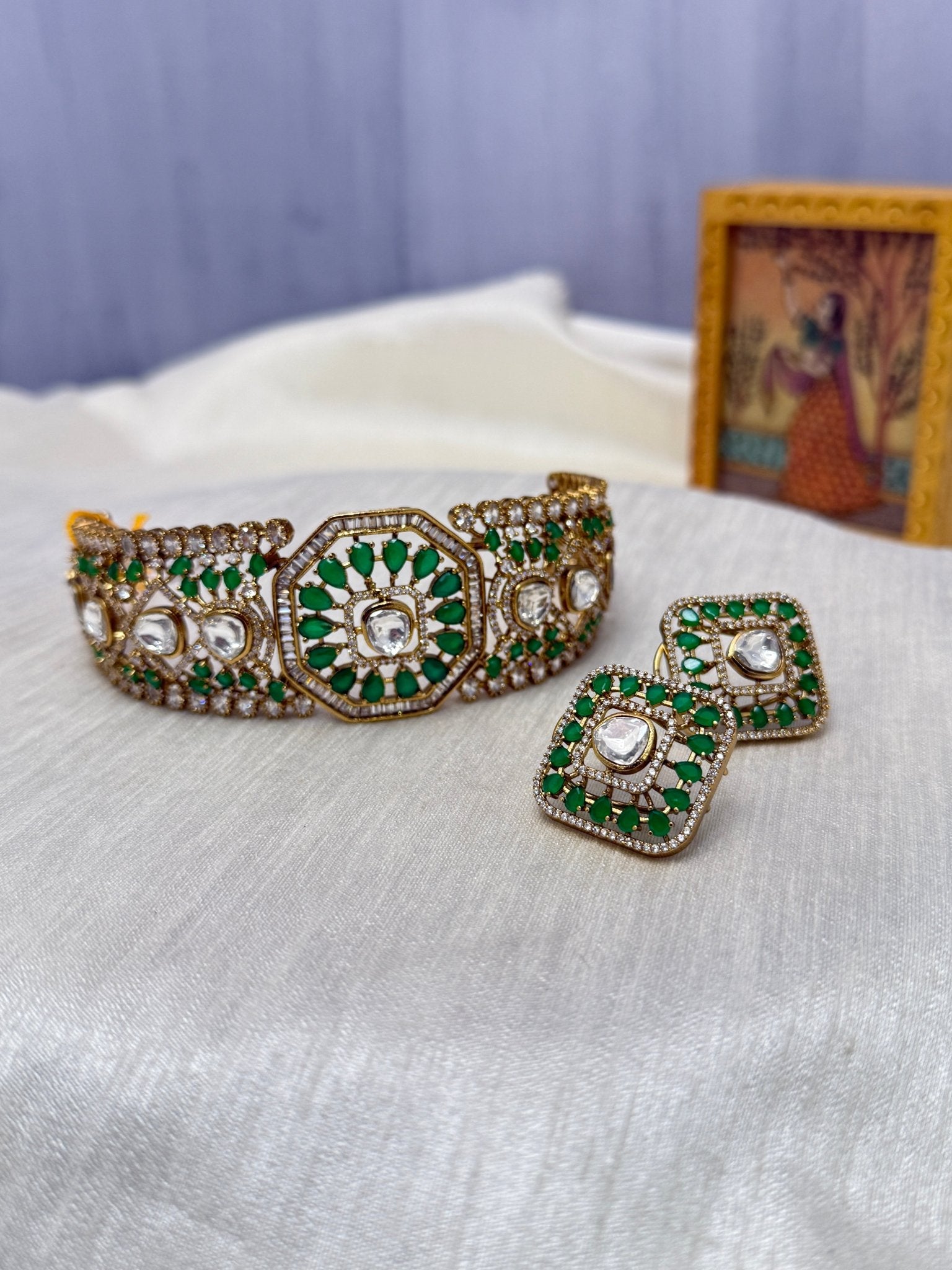 Victorian Choker Necklace Set 228 (3 Colours) - Mahilas