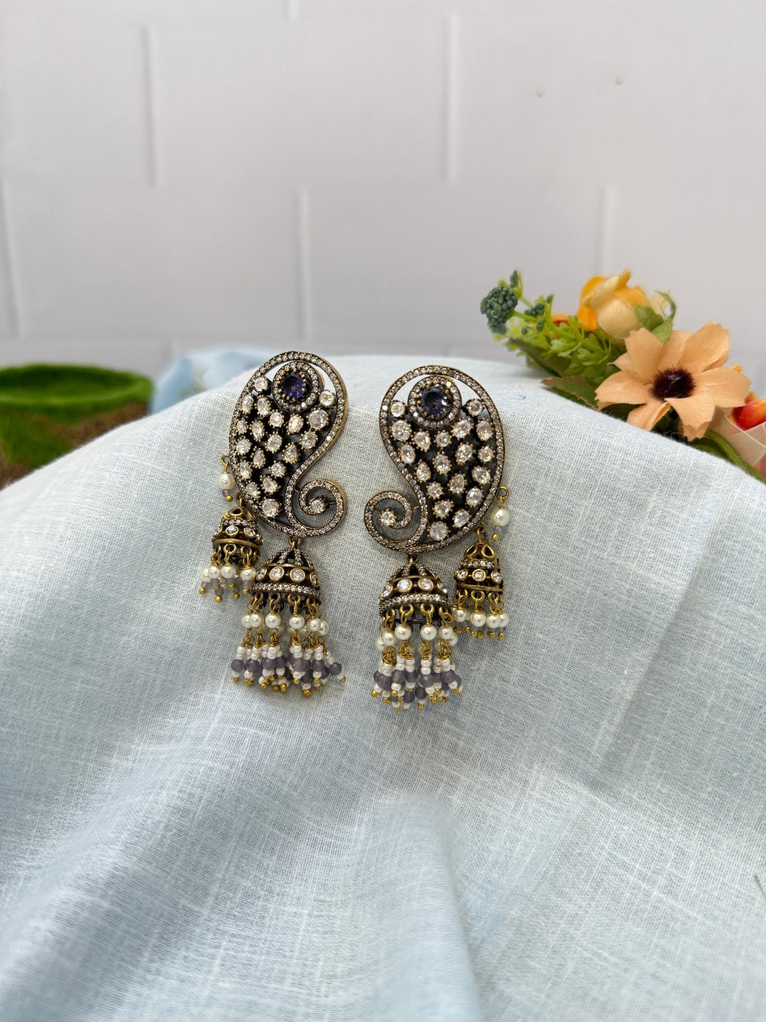 Victorian Earcuff Earrings Jhumka 1106 - Mahilas