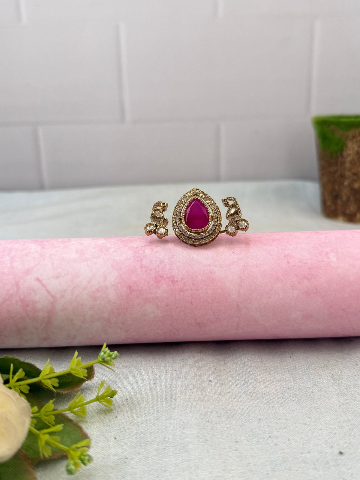 Victorian Kundan Finger Ring Cuff | F0047 - Mahilas