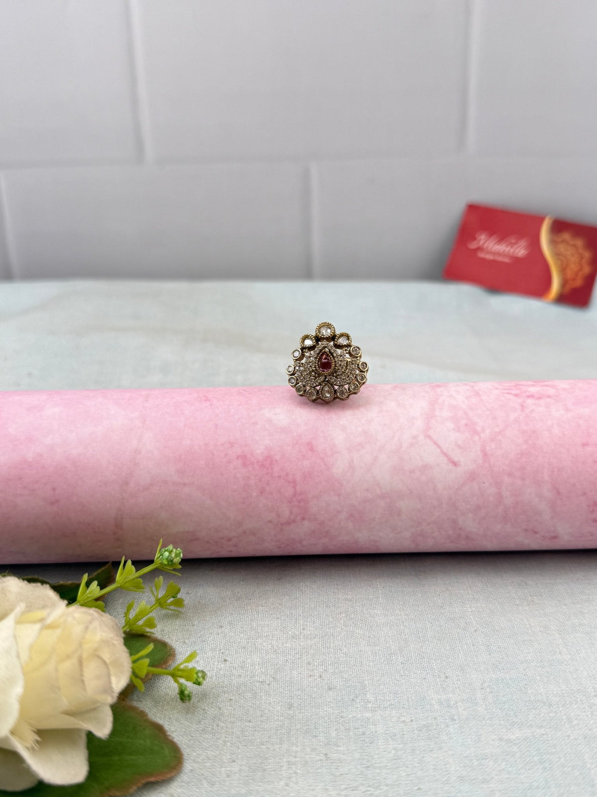 Victorian Kundan Finger Ring | F0010 - Mahilas