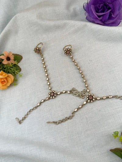 Victorian Kundan Hathpan Hathphool | F0049 - Mahilas