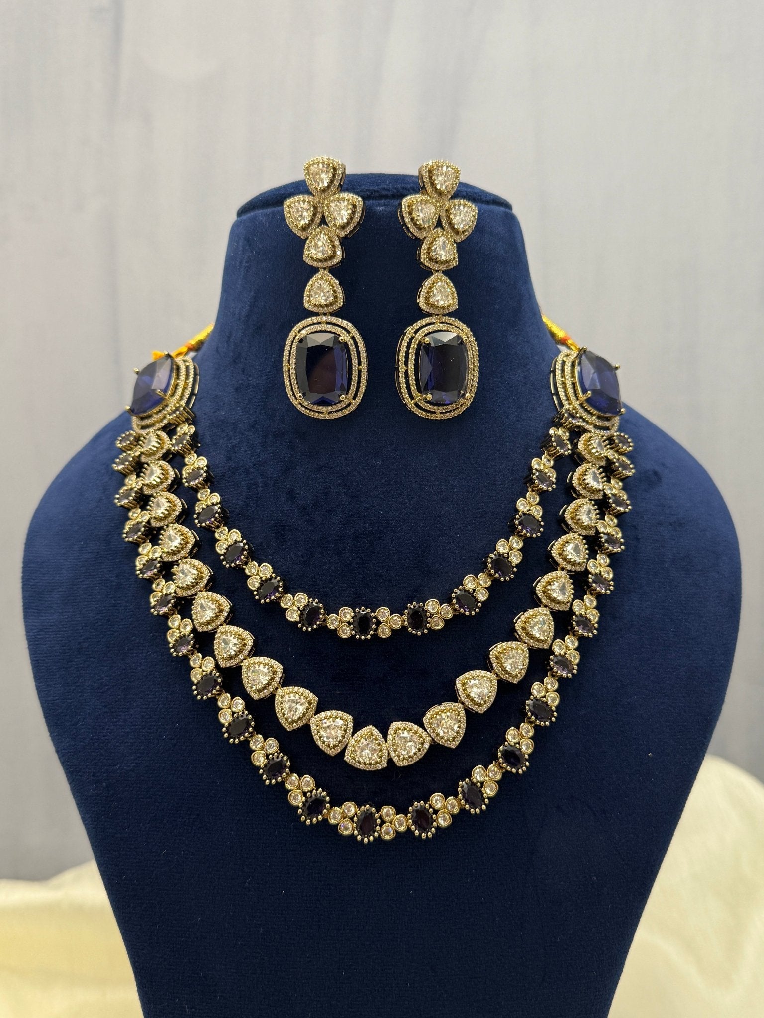 Victorian Kundan Stone Necklace Set 0754 - Mahilas