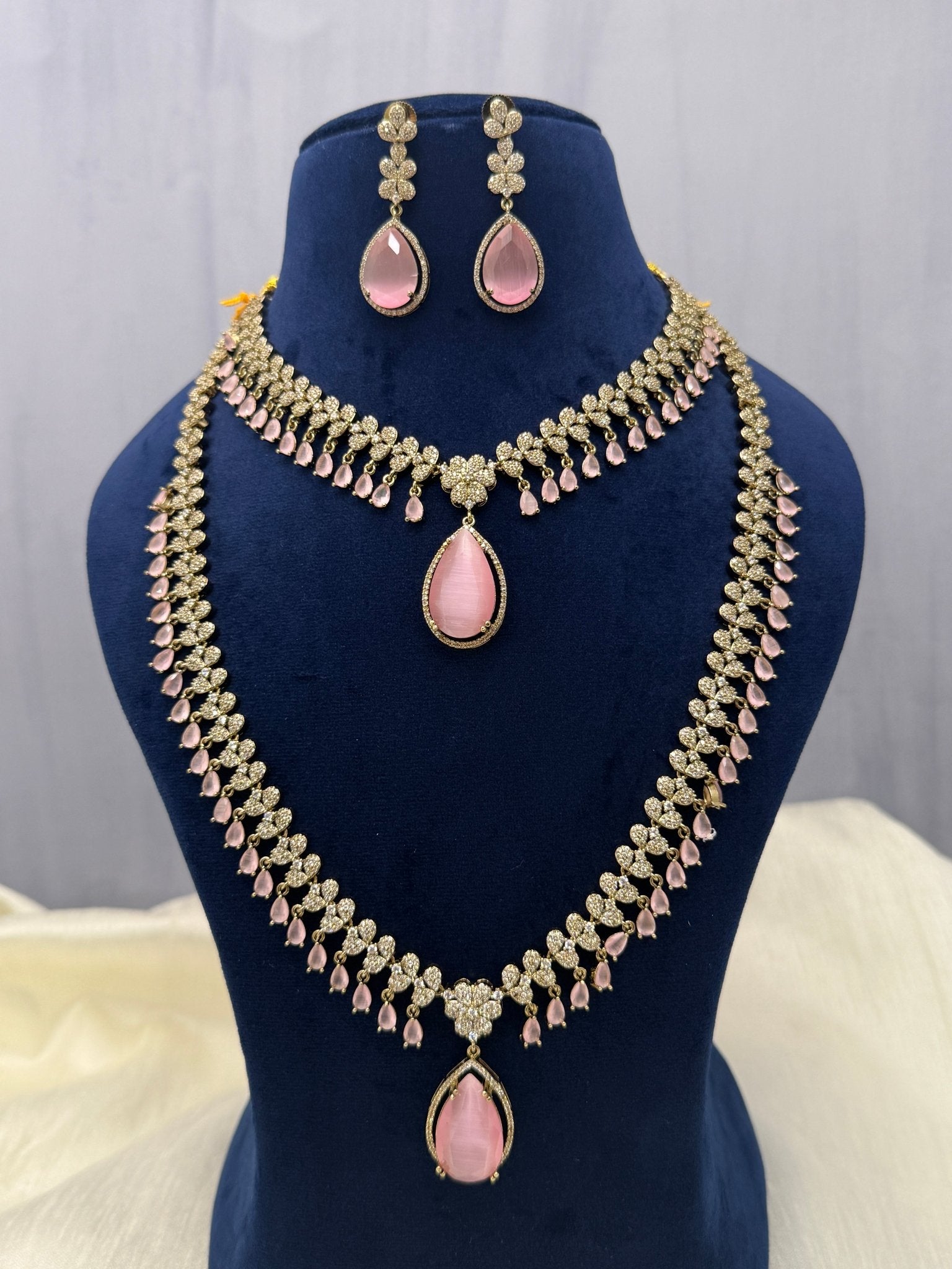 Victorian Kundan Stone Necklace Set 0762 - Mahilas