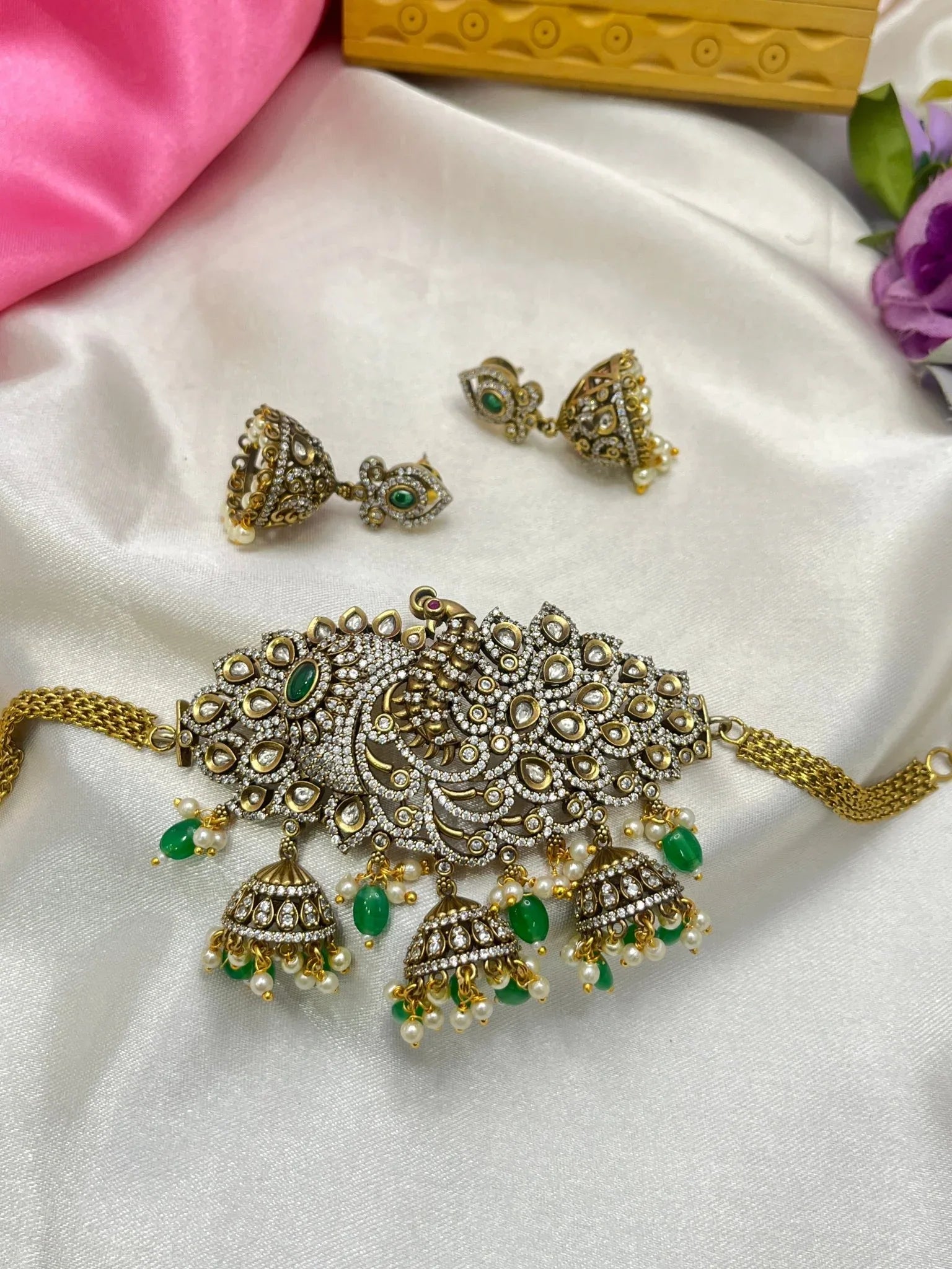 Victorian Necklace Set 053 - Mahilas