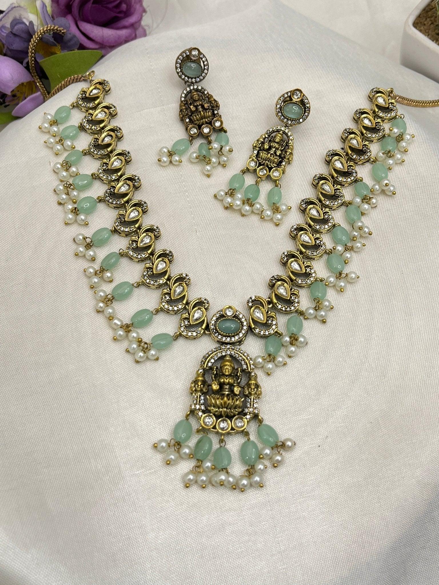 Victorian Necklace Set 110 - Mahilas