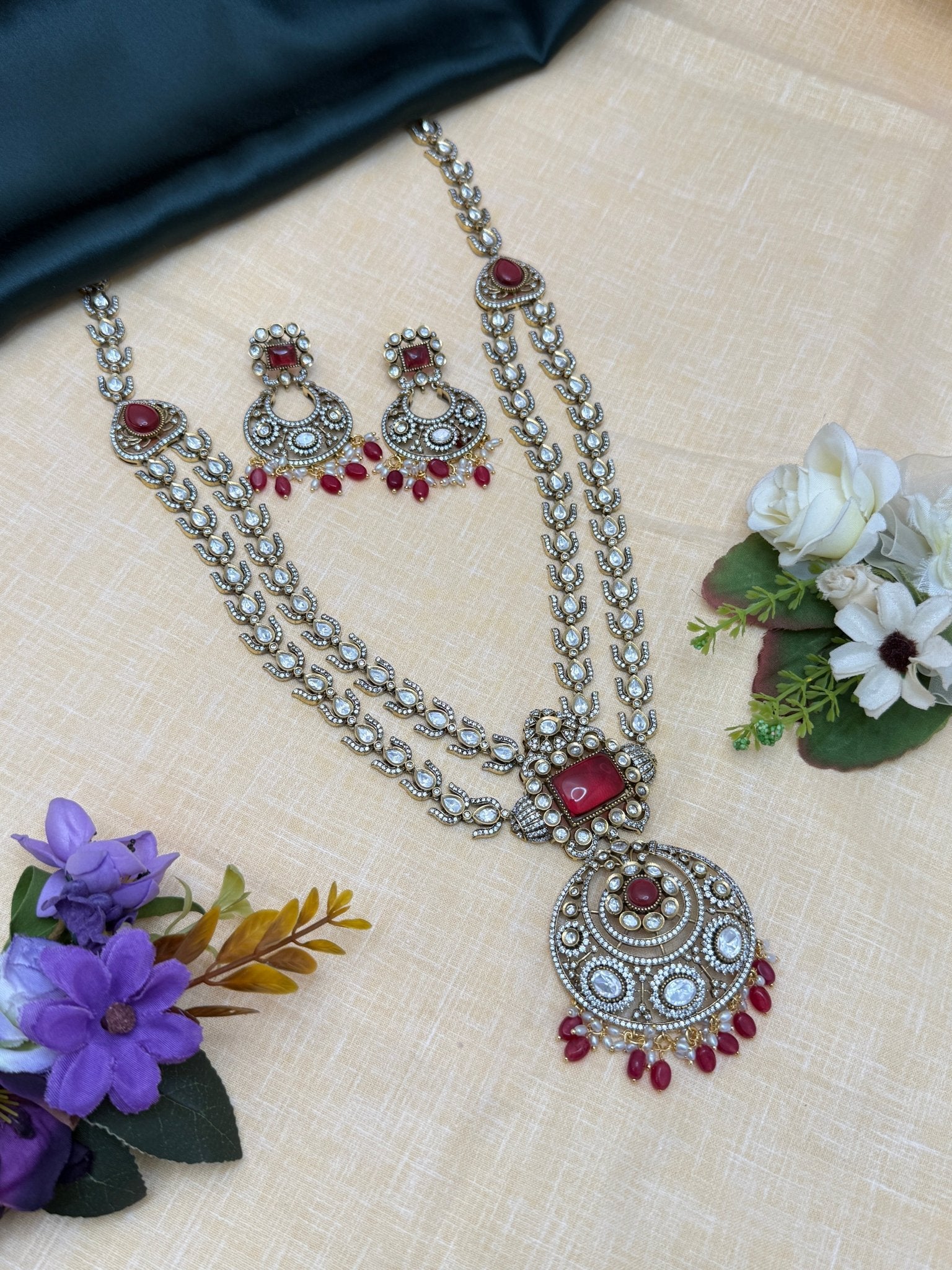 Victorian Necklace Set 199 - Mahilas
