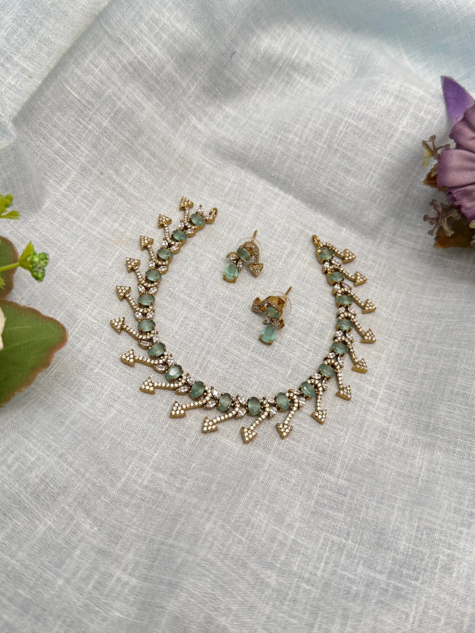 Victorian Necklace Set 245 - 6 Colors - Mahilas