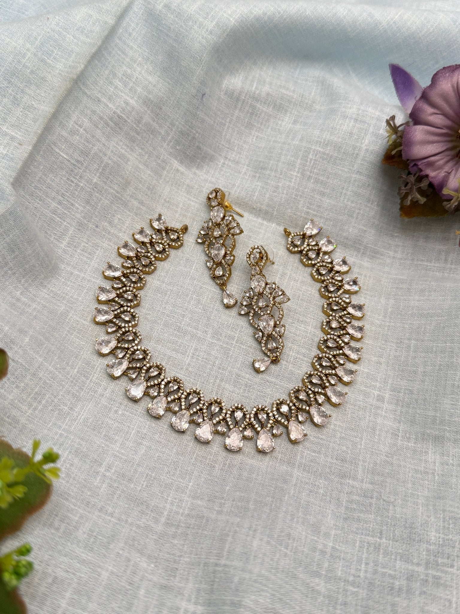 Victorian Necklace Set 246 - 5 Colors - Mahilas