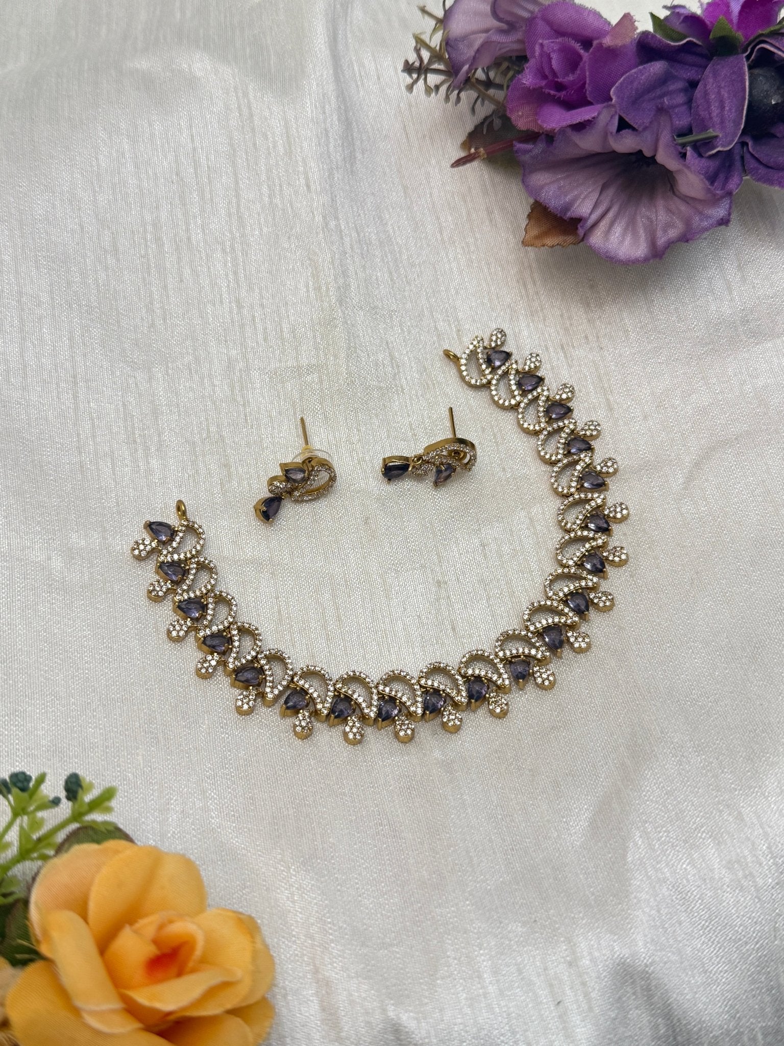 Victorian Necklace Set 252 - 5 Colors - Mahilas