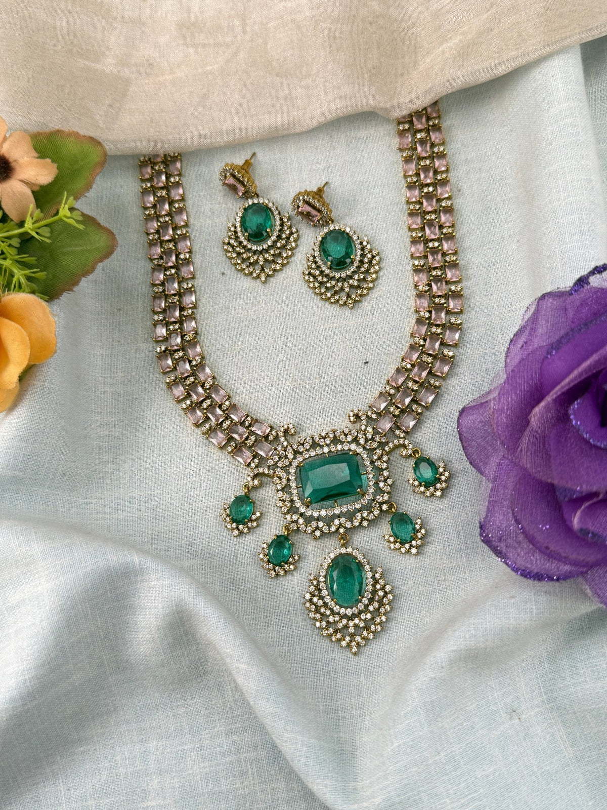 Victorian Stone Necklace Set | 001 - Mahilas