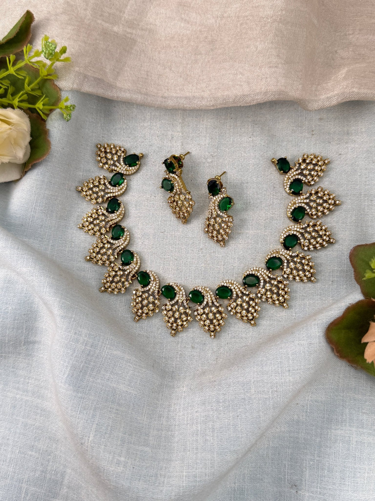 Victorian Stone Short Necklace Set | 022 - Mahilas