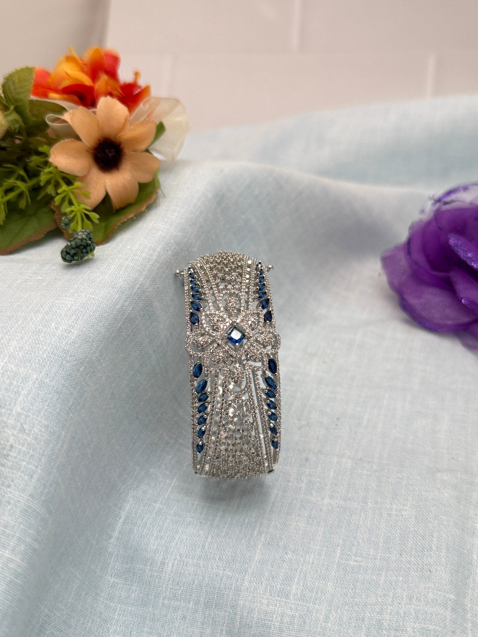 White Stone Bracelet 6901 - Mahilas