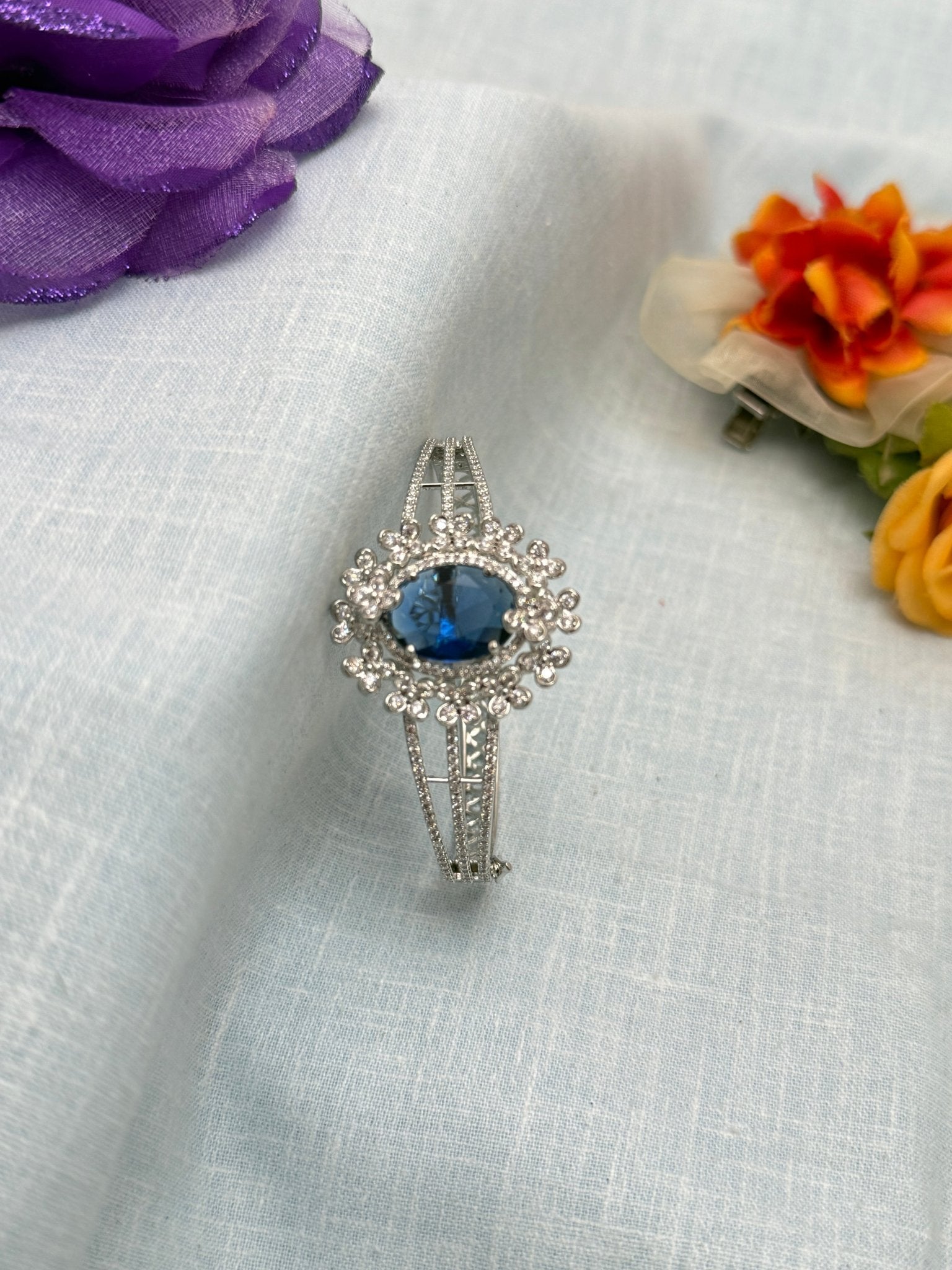 White Stone Bracelet 6920 - Mahilas