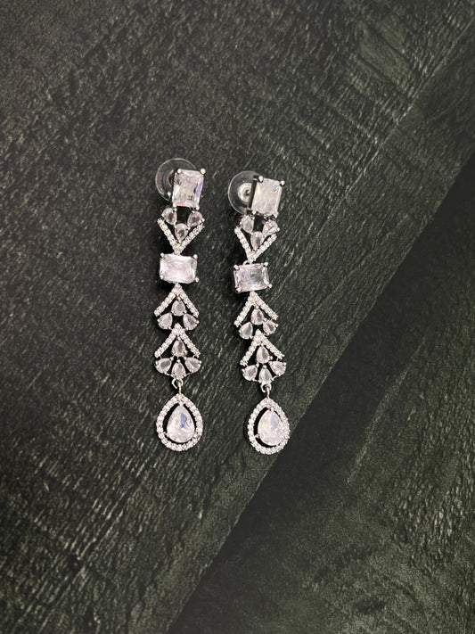 White Stone Earring 1425 - Mahilas