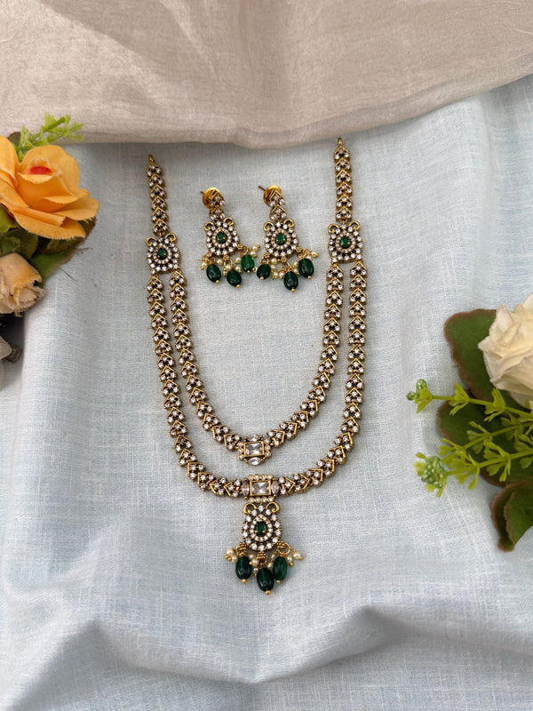 White Stone Necklace in Choker Short Designer Style | N0431 B